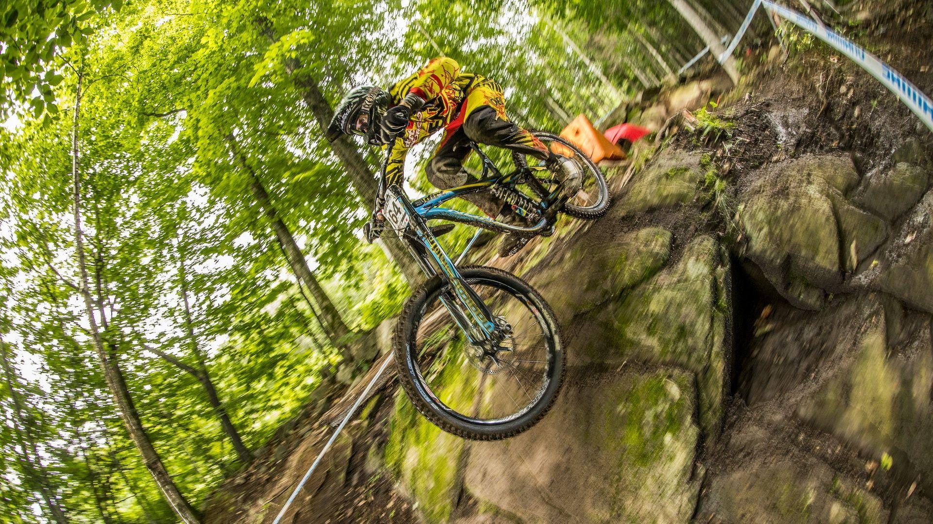 1920x1080 Photos Men bike athletic forest 1920x1080