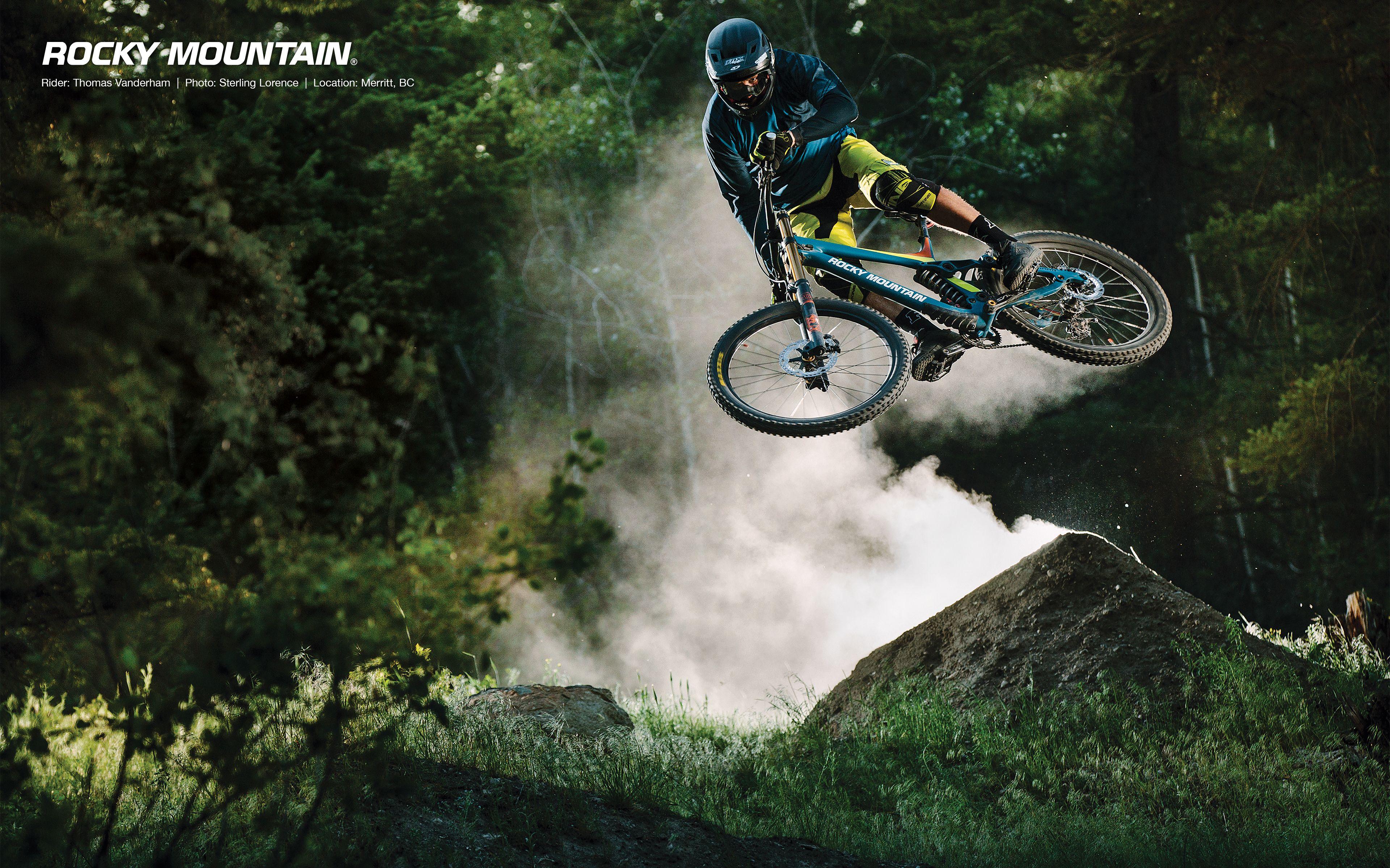 3840x2400 Mountain Bike Background Wallpaper & Background Download