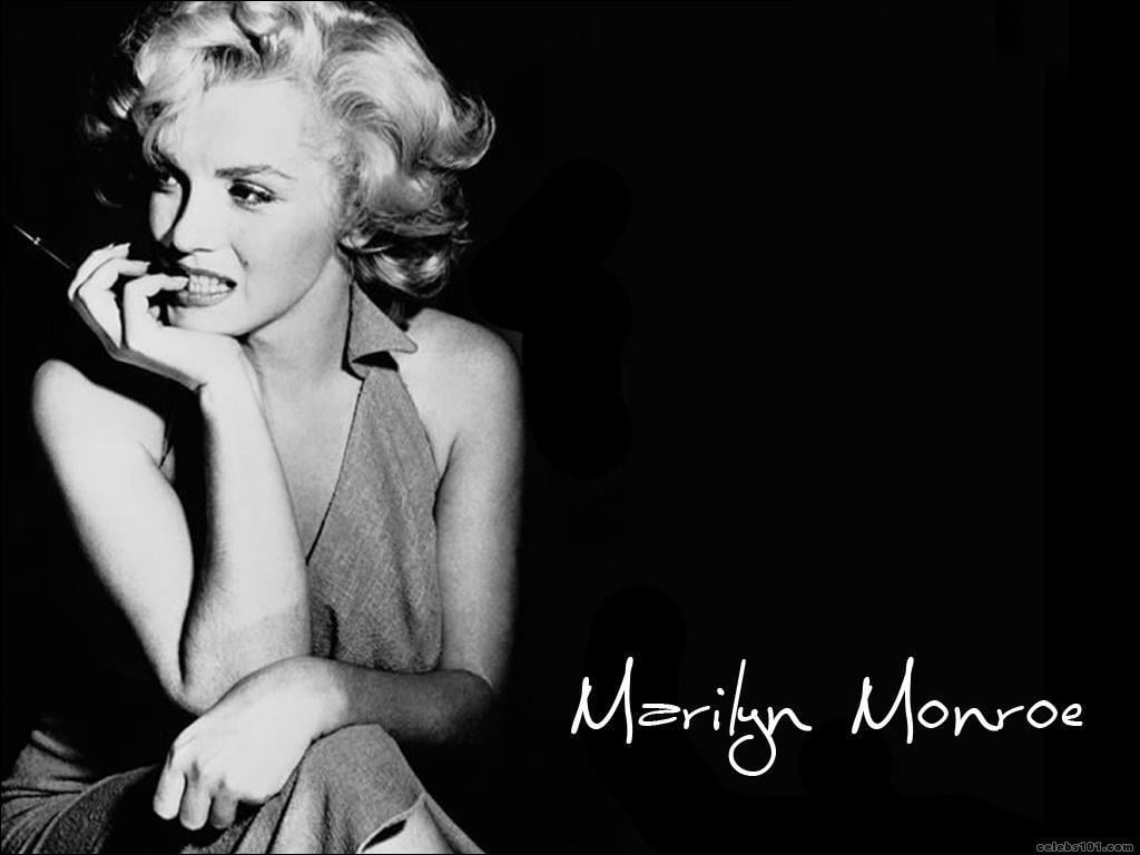 Hình nền có hình xăm 1024x768 Marilyn Monroe