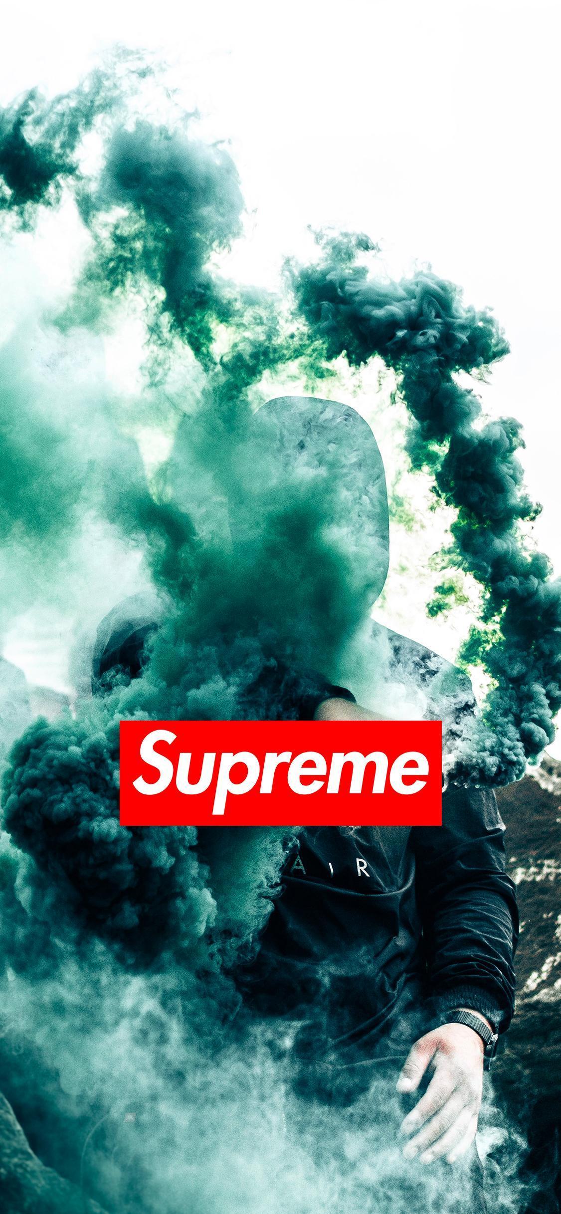 1125x2436 Cool Supreme iPhone Wallpaper