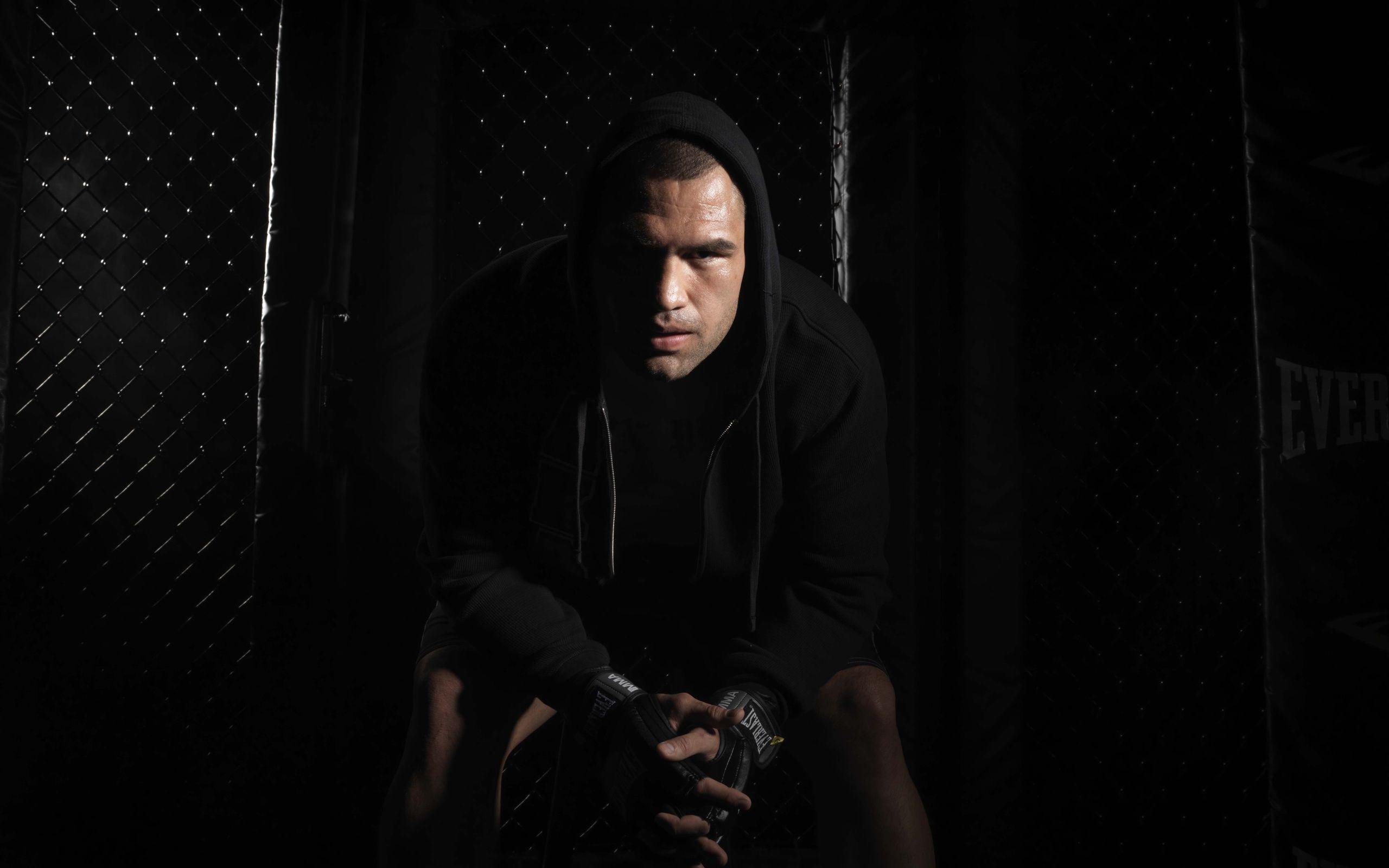 2560x1600 cain velasquez, fighter, mma, fighter, cain velasquez