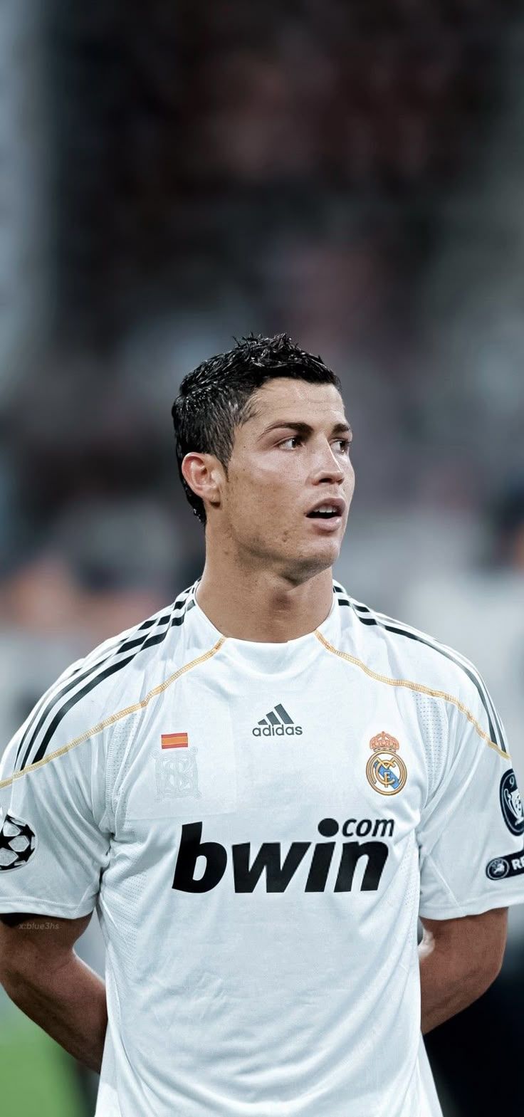 736x1569 Ronaldo real madrid aesthetic. Ronaldo picture real madrid, Old ronaldo wallpaper, Football player