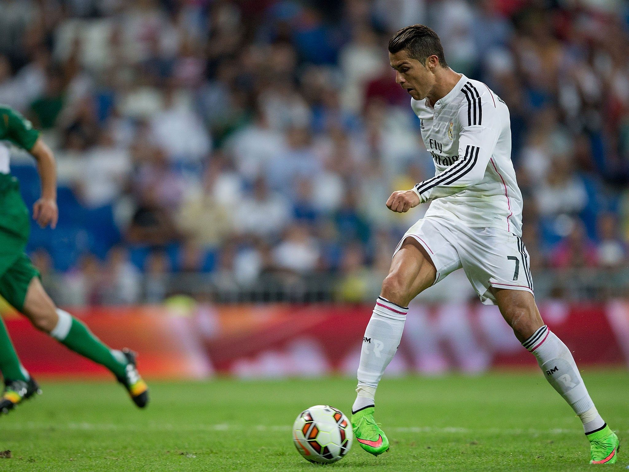 2048x1536 Cristiano Ronaldo to Manchester United: Striker attempts to quell Old Trafford return rumours, saying 'my future is at Real Madrid'