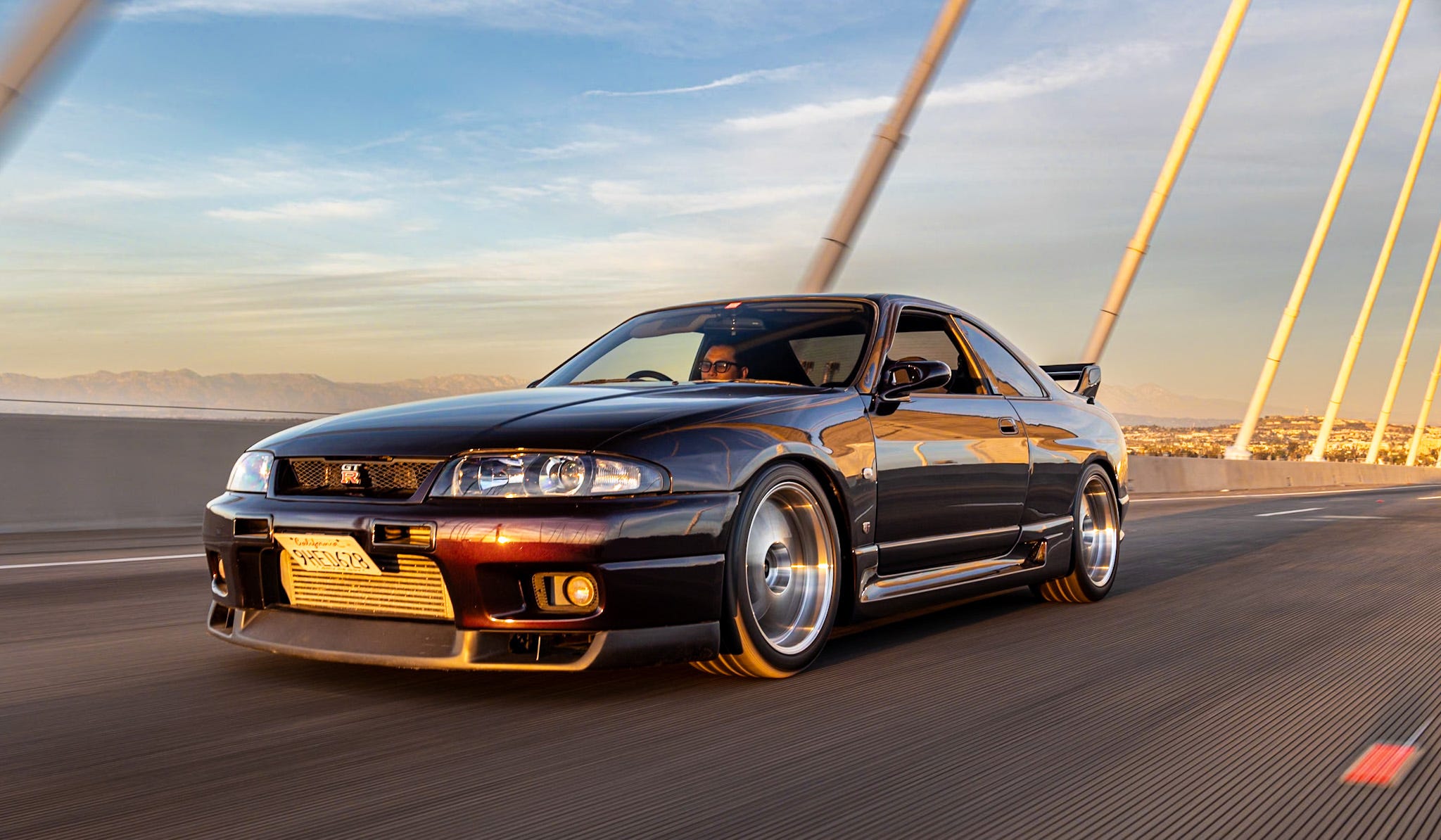 2048x1194 JDM R33 Skyline GT R: Light Refresh To Full Build In Just Two Months