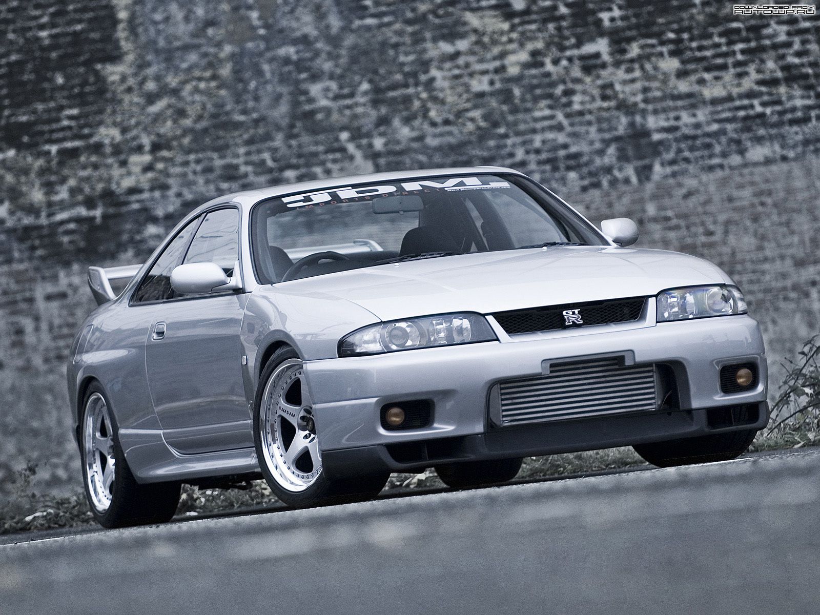 1600x1200 Nissan Skyline GT