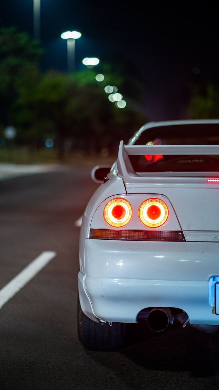736x1308 Nissan Skyline GTS T R33