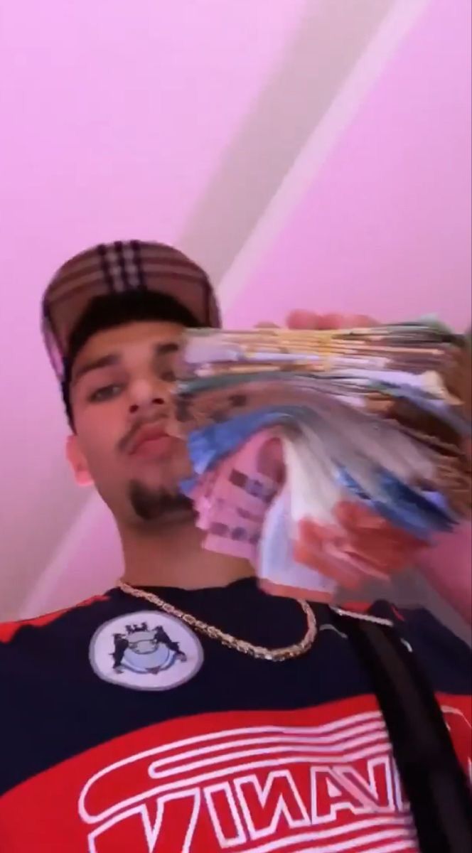 664x1200 Lucio101 bilder. Deutsch rap aesthetic, Deutschrapper, Rap musik