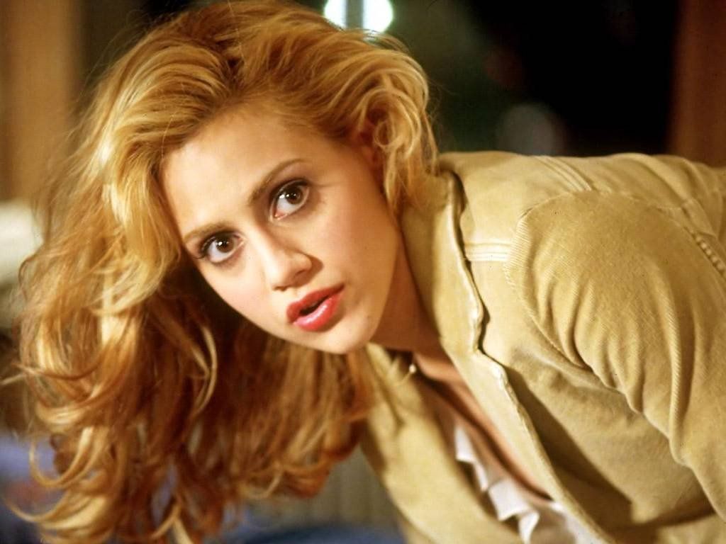 1024x768 Brittany Murphy HD Desktop Wallpaper 101059