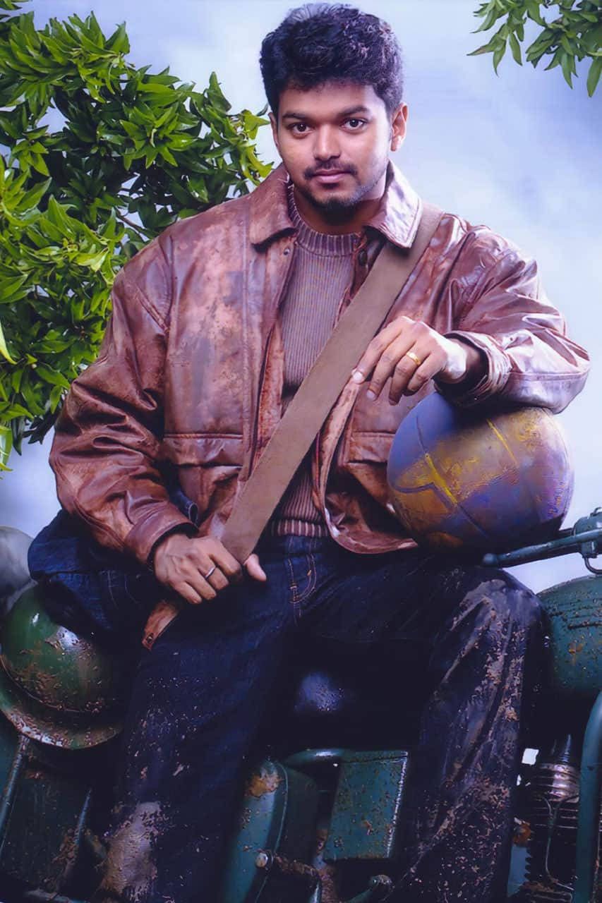 853x1280 Vijay Vintage Wallpaper