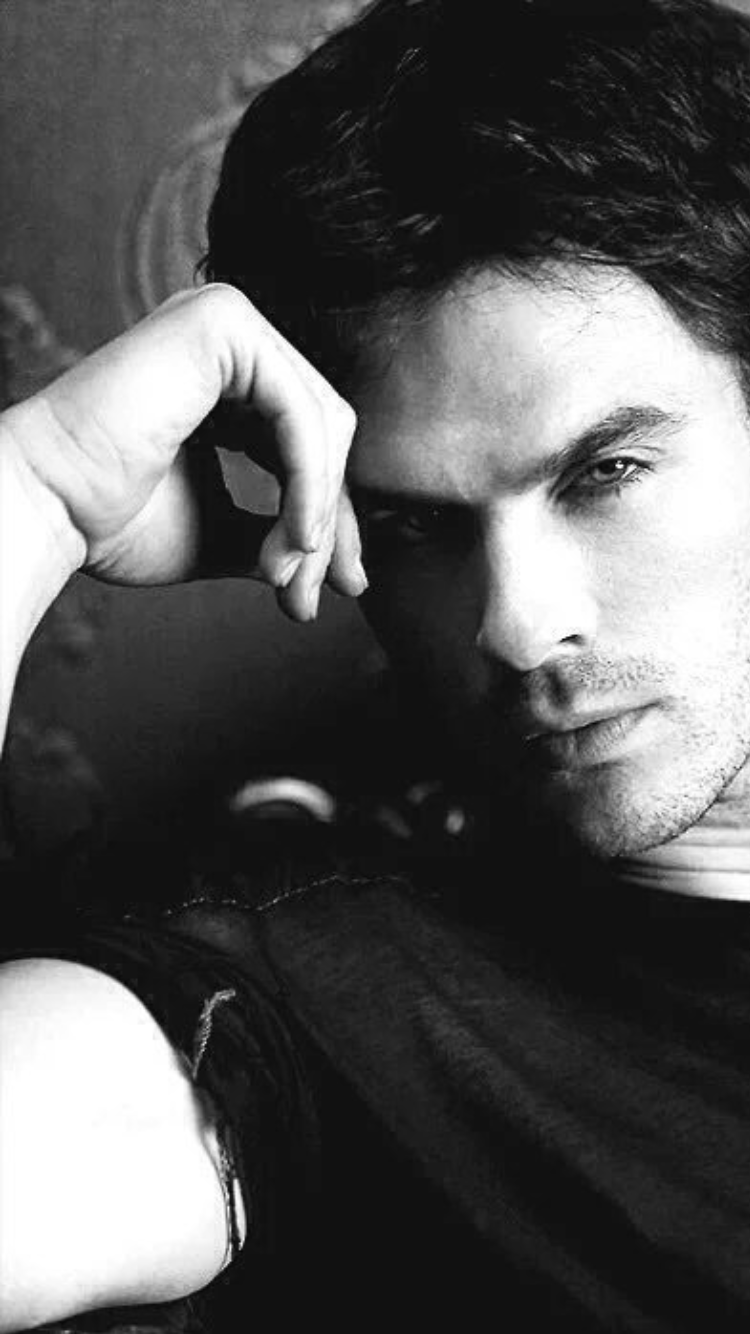 750x1334 Damon Salvatore Tumblr Wallpaper