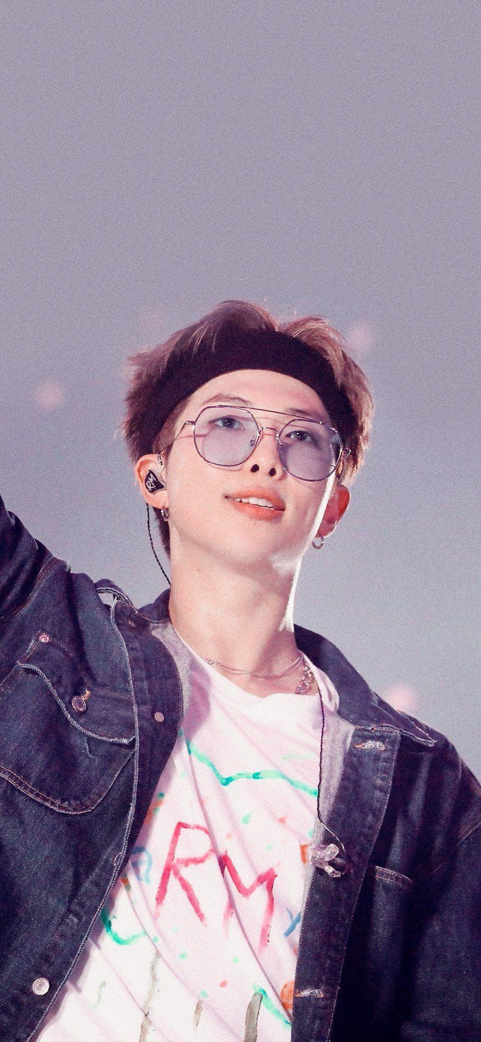 946x2048 Lockscreen BTS ⁷ on. Cute lockscreens, Bts wallpaper, Namjoon