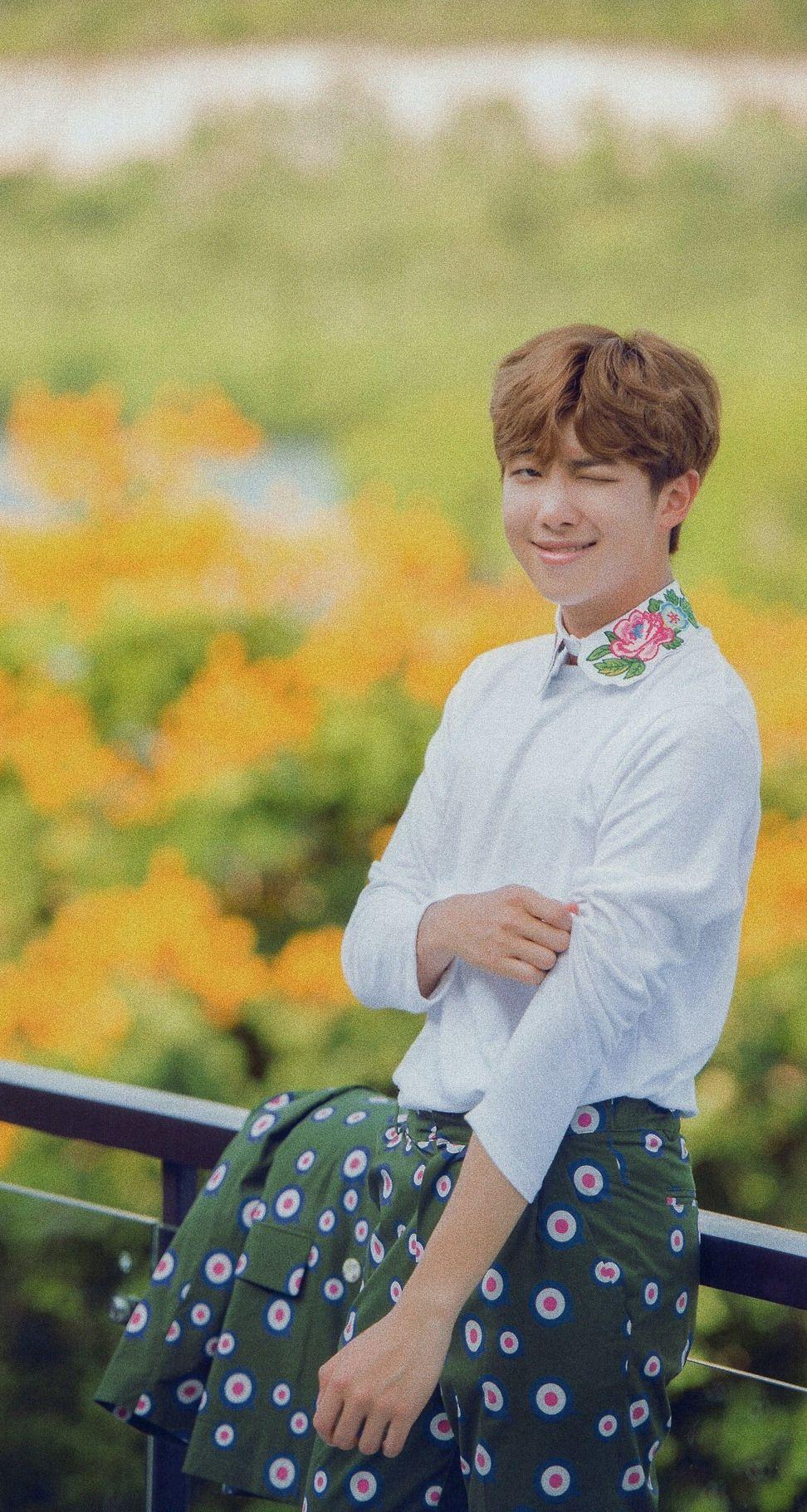 972x1822 Kim Namjoon Wallpaper