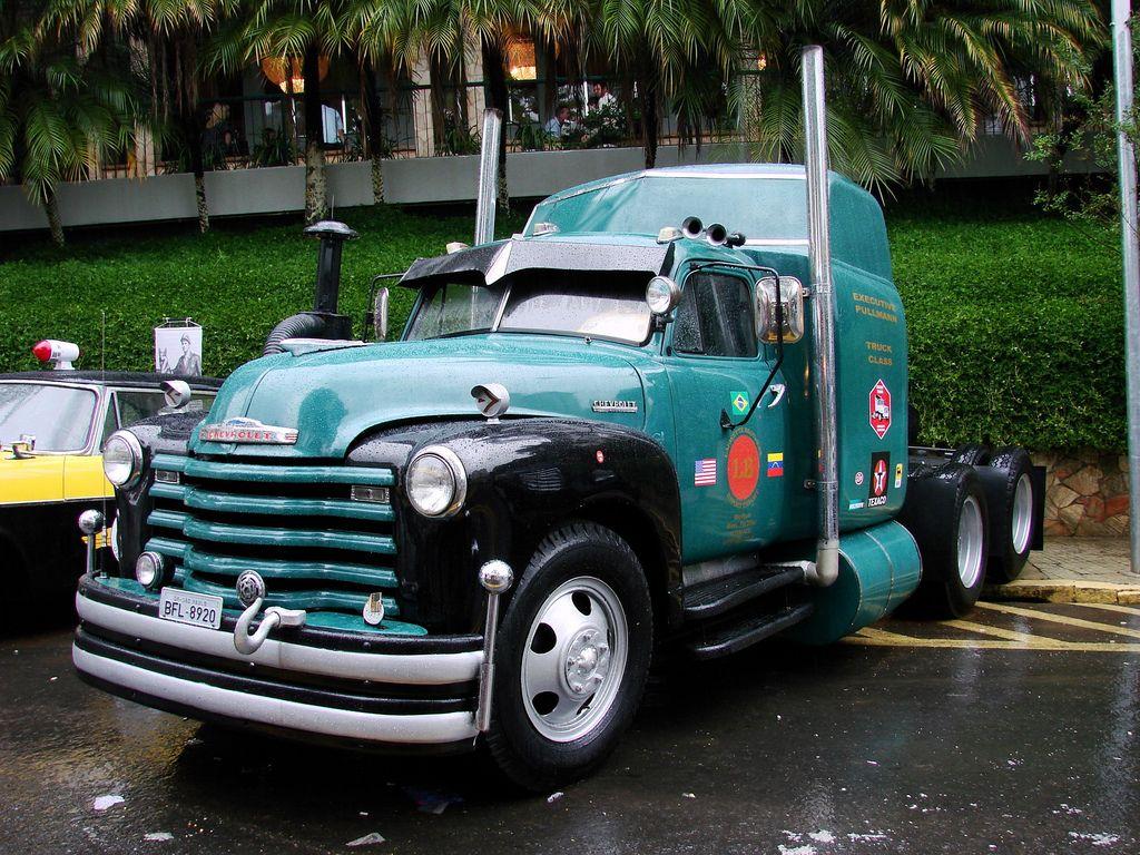1024x768 Old Ford Truck iPhone Wallpaper