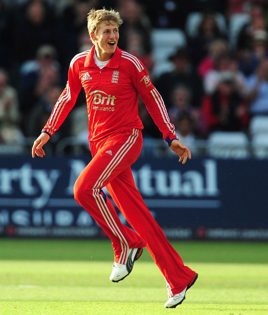 900x1058 Joe Root runs off in celebration after his first ODI wicket. Photo. England v New Zealand