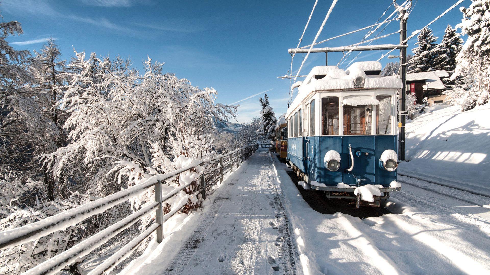 1920x1080 Download wallpaper: Old train covered with snow 1920x1080