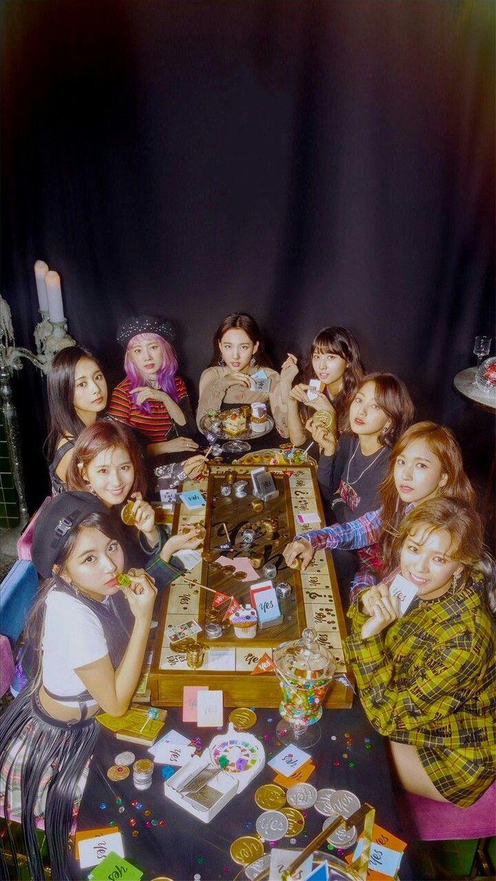 720x1280 Twice Mina And Nayeon Wallpaper