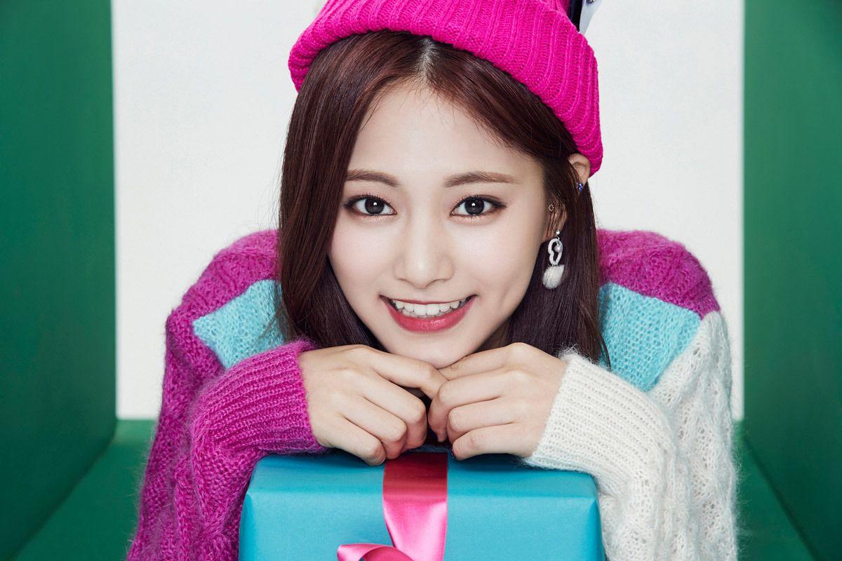 1200x800 TWICE Photo Gallery