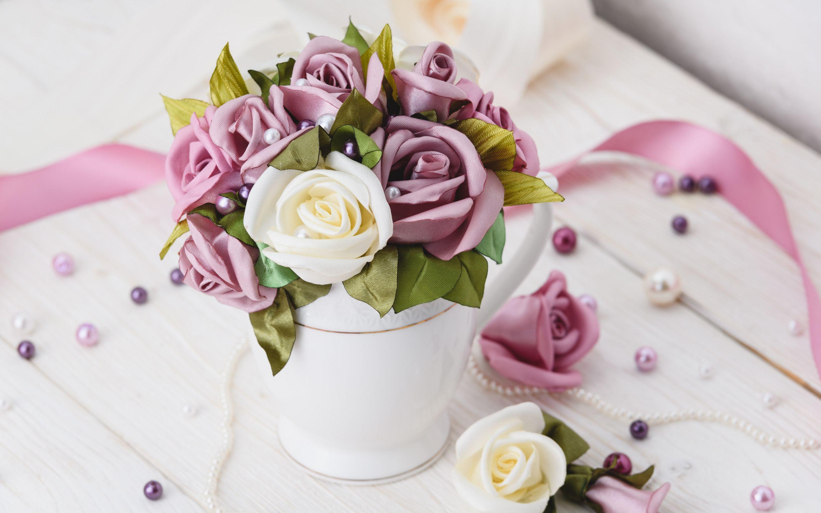 2880x1800 Download wallpaper bouquet of roses, purple roses, white roses, fabric roses, vase of roses for desktop with resolution 2880x1800. High Quality HD picture wallpaper