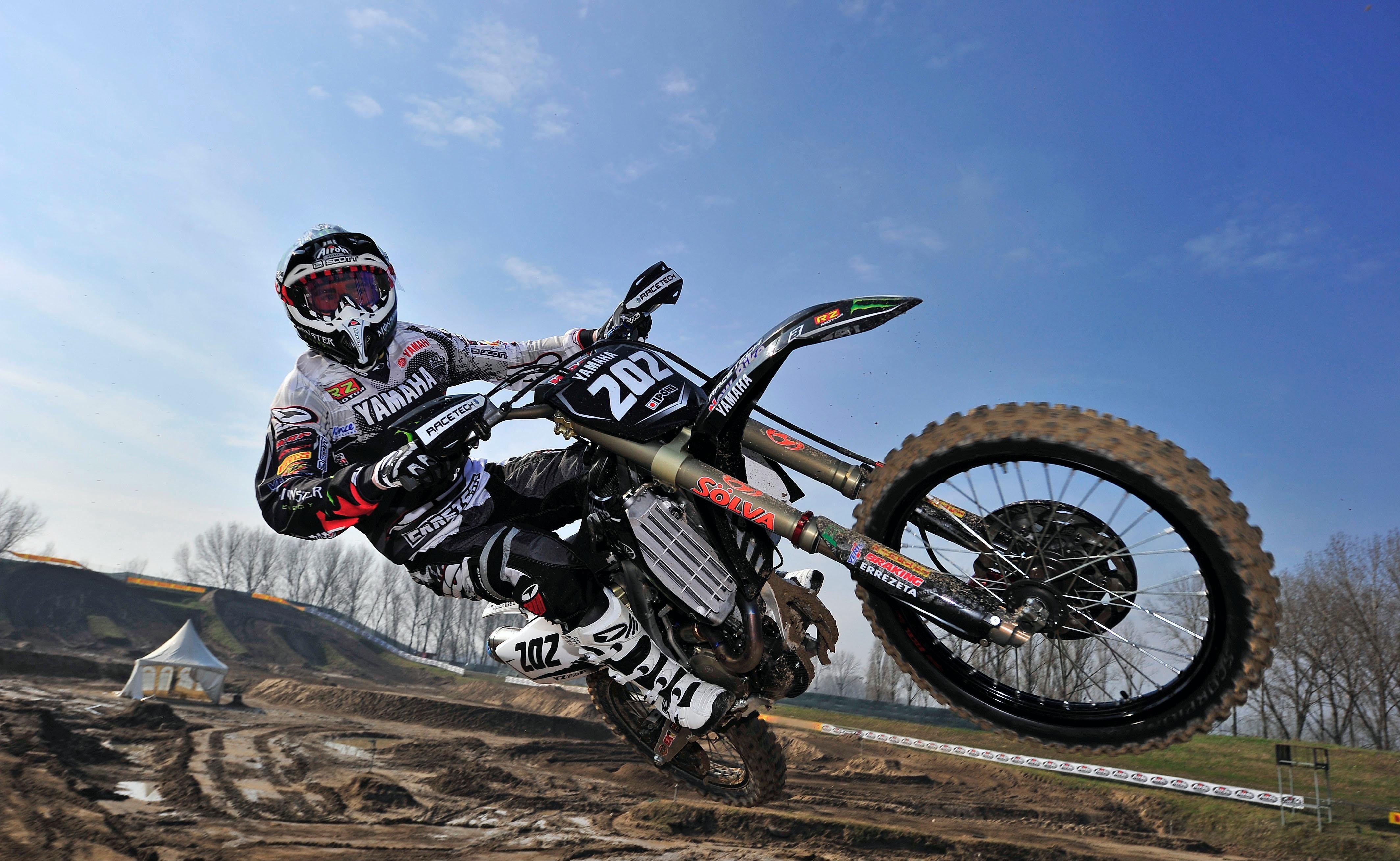 4256x2616 Free HD Dirt Bike Wallpaper