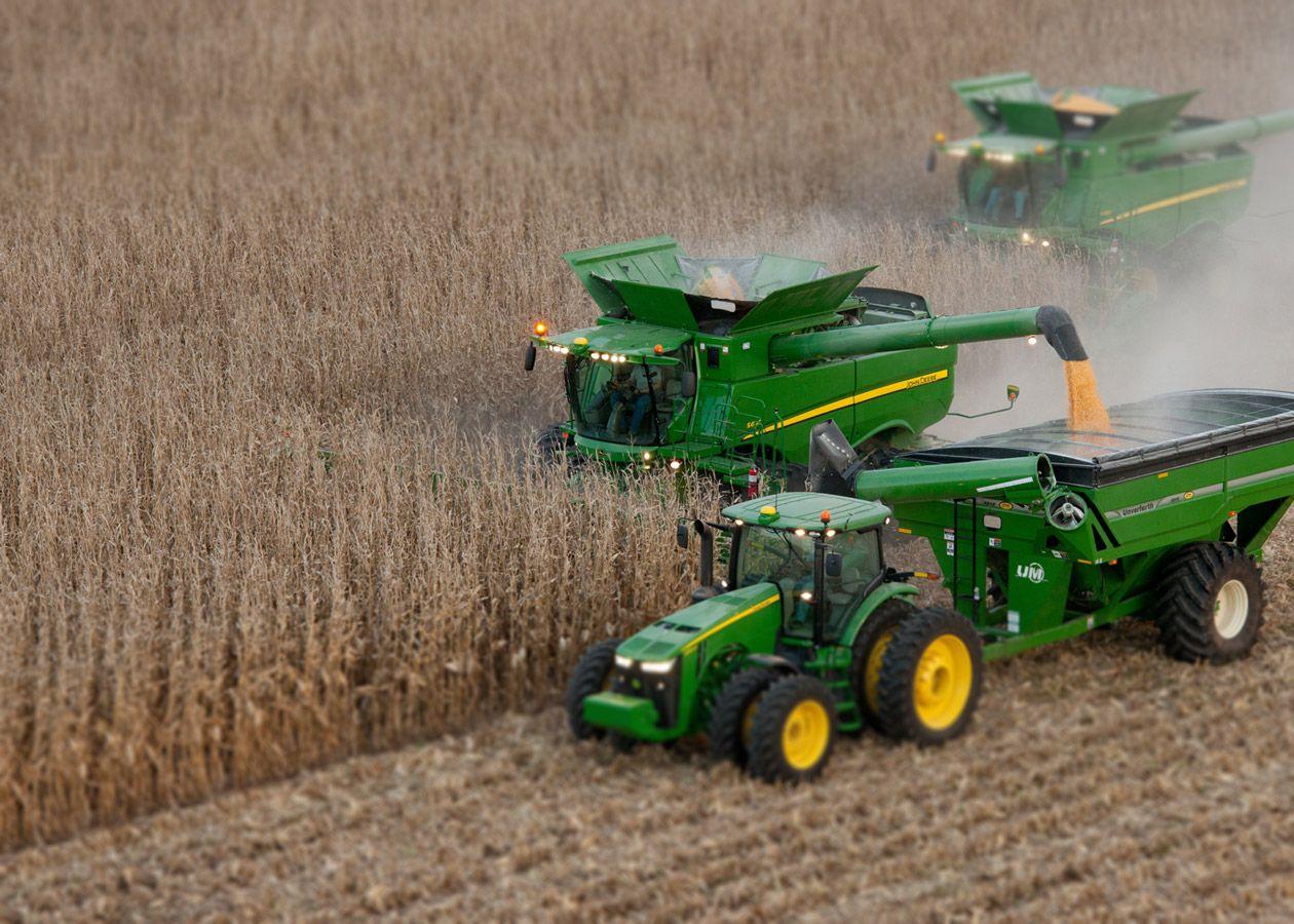 1260x900 John Deere Combine wallpaper, Vehicles, HQ John Deere Combine pictureK Wallpaper 2019