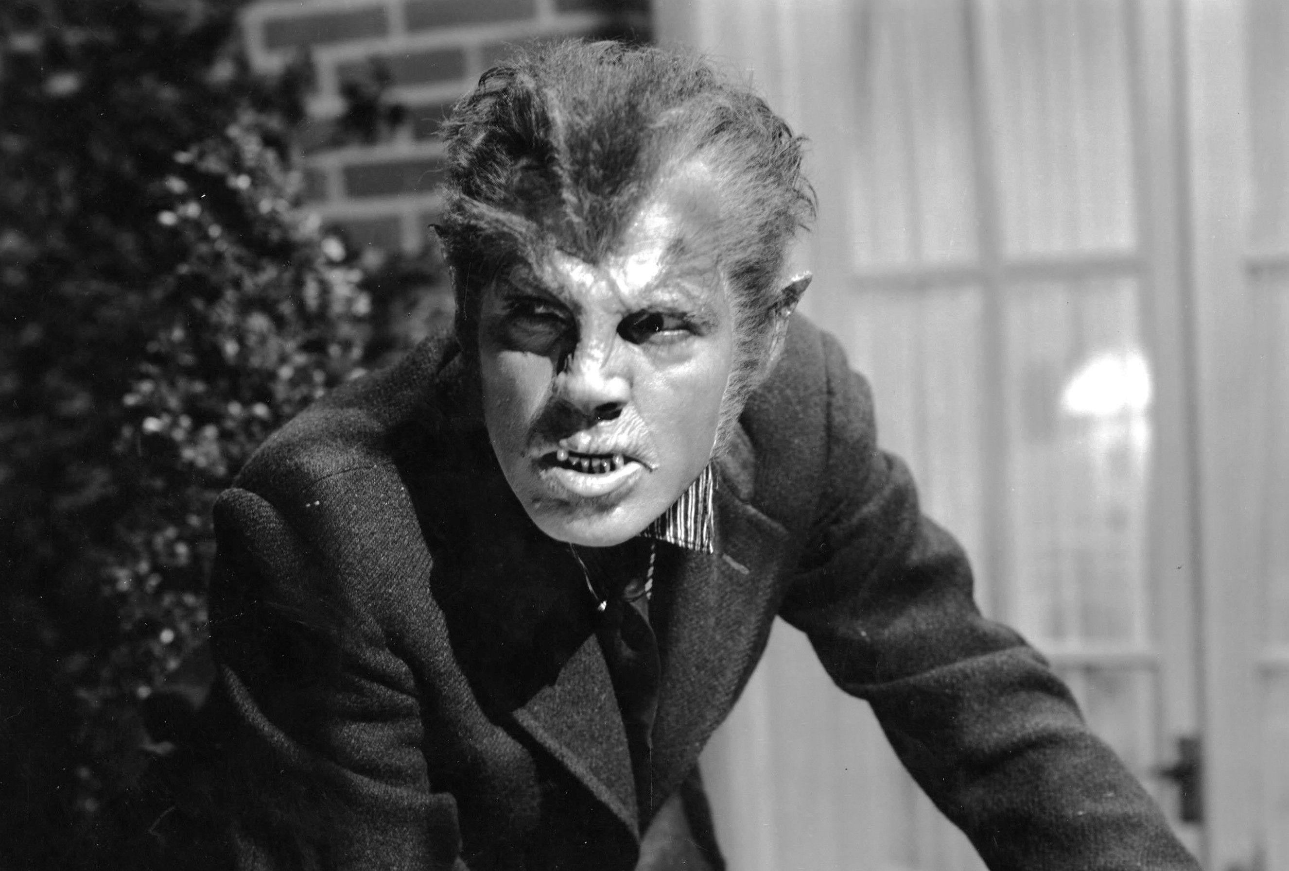 2652x1793 Classic Horror