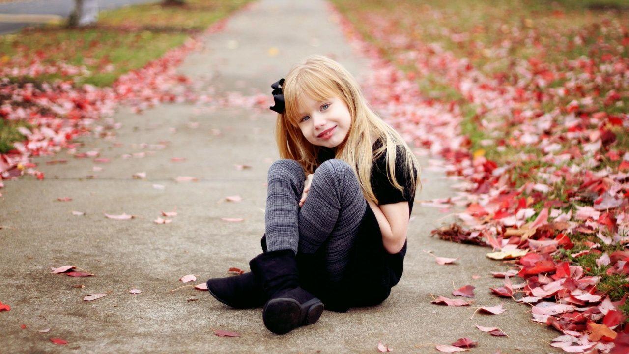 1280x720 Cute Kids Wallpaper Girl Image HD Wallpaper & Background Download
