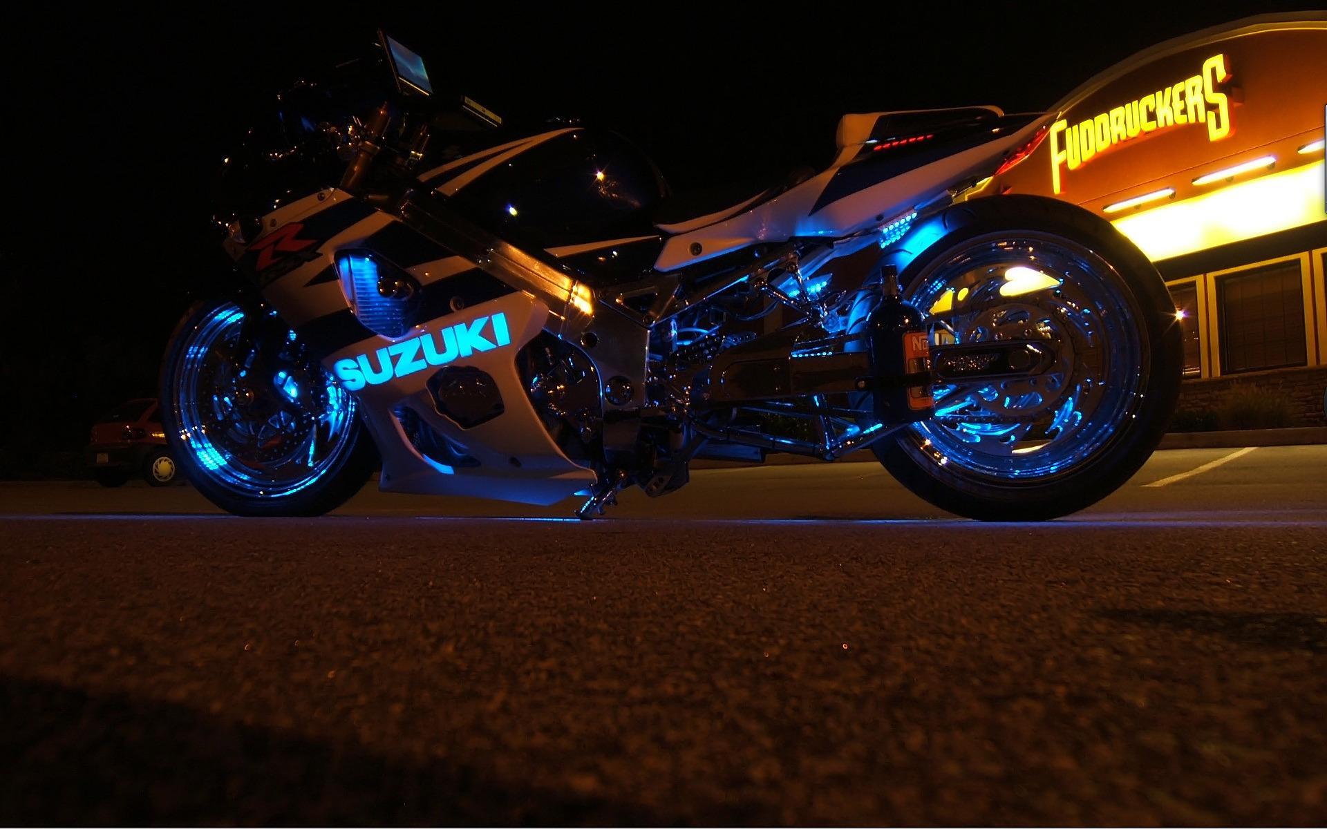 1920x1200 Street Bikes Wallpaper