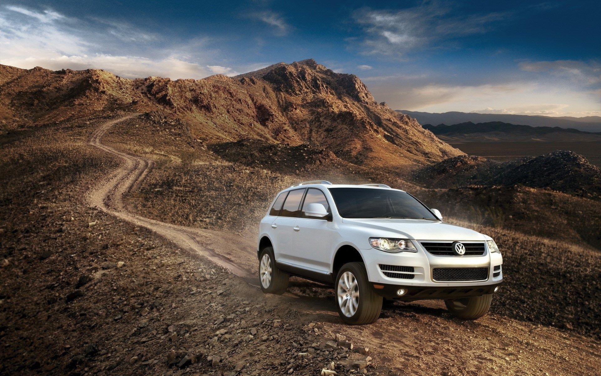 1920x1200 Volkswagen Touareg Wallpaper