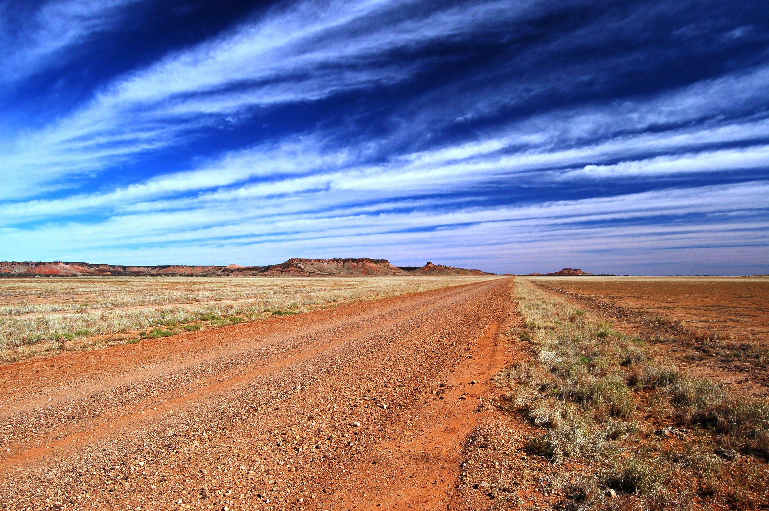 Пустыня гибсона австралия. Пустыня Гибсона в Австралии. Большая Песчаная пустыня в Австралии. Большая Песчаная пустыня пустыня Гибсона.