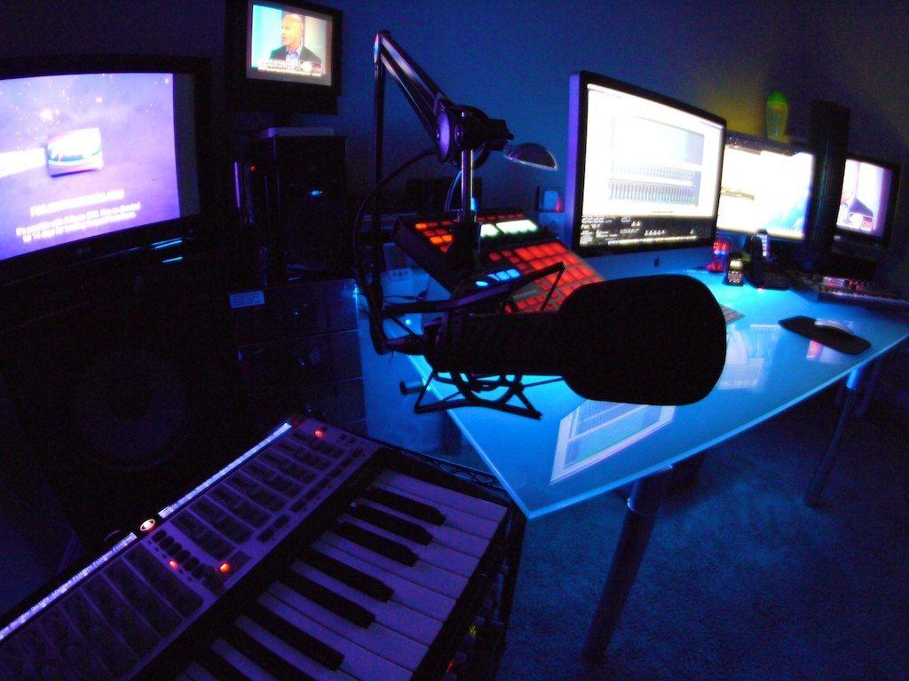 Home Studio Wallpapers Top Free Home Studio Backgrounds WallpaperAccess