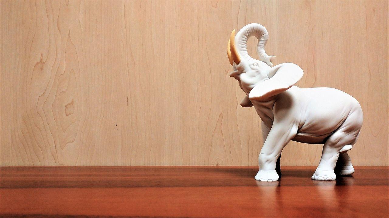 1280x720 Wallpaper, elephant, marble, carrara, lucky charm