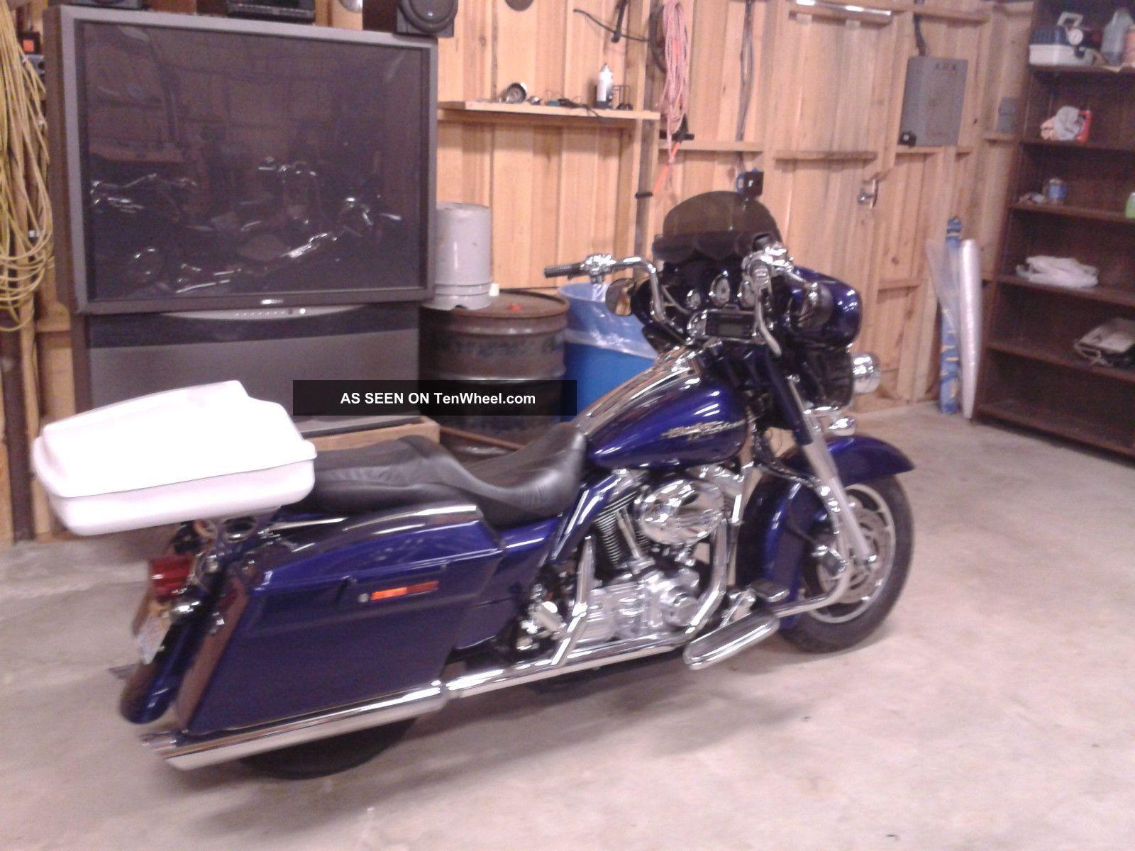 1600x1200 Harley Davidson Street Glide Bagger