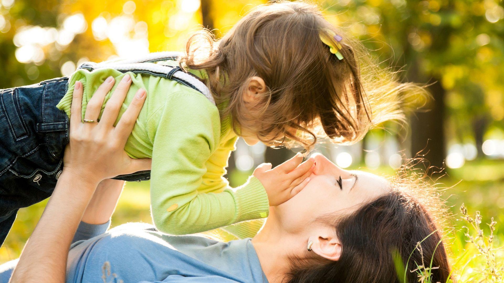 1920x1080 Mother Daughter Wallpaper. Mother's Day Daughter Wallpaper, Mother Daughter Background and Father's Day Daughter Wallpaper