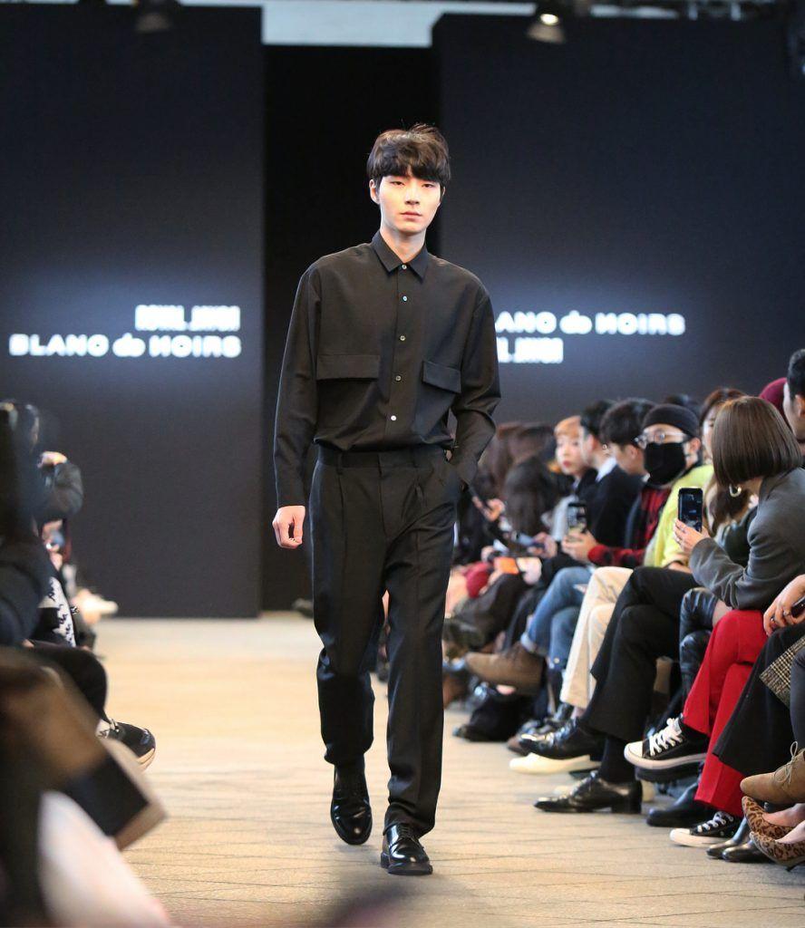 888x1024 Imut Hingga Badboy, Inilah 10 Potret Aktor Hwang In Yeop yang Diincar Perankan Han Seojun