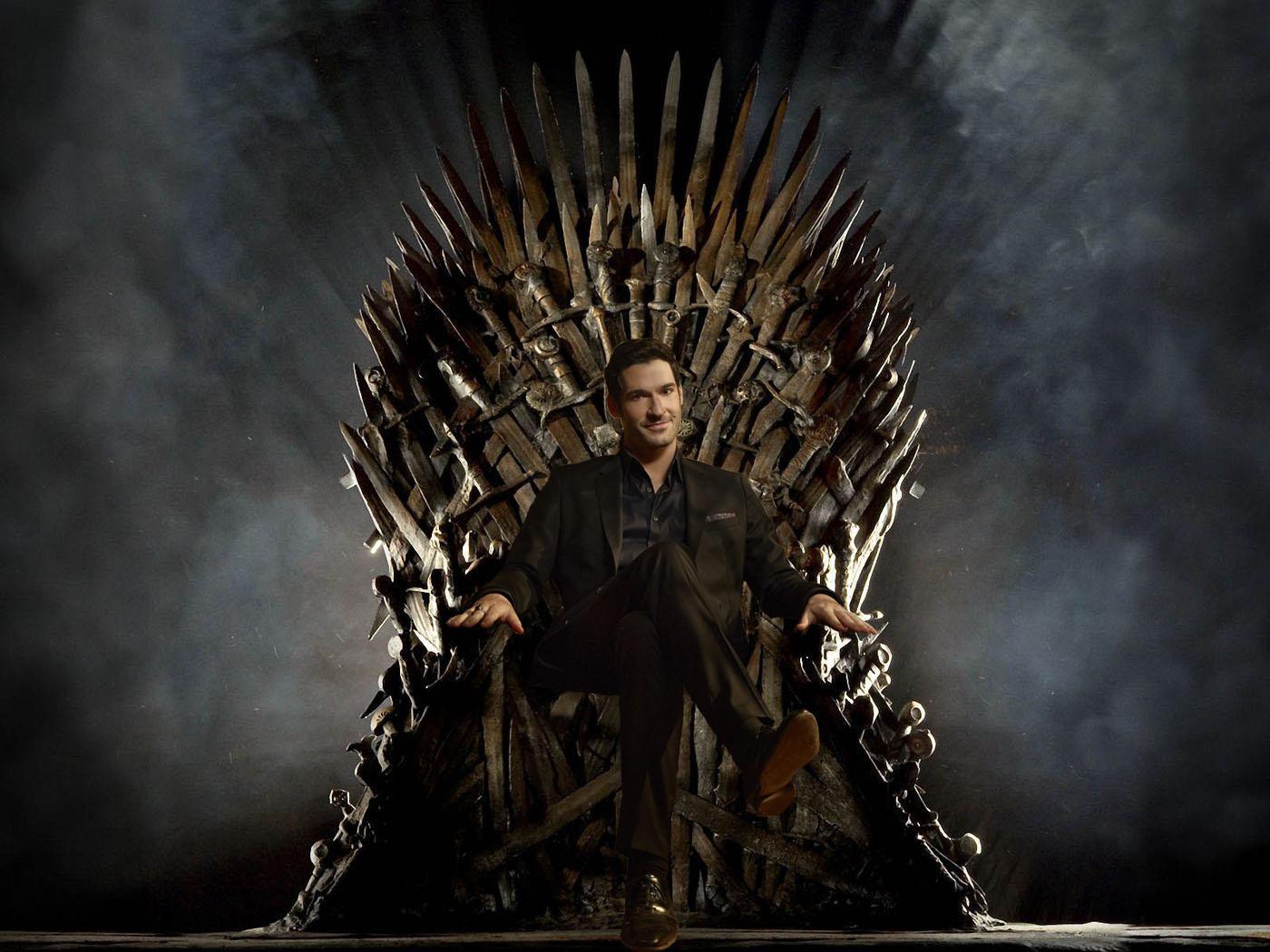 1400x1050 Our King (higher res)
