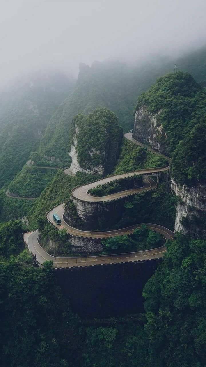 720x1280 Dark hills wallpaper
