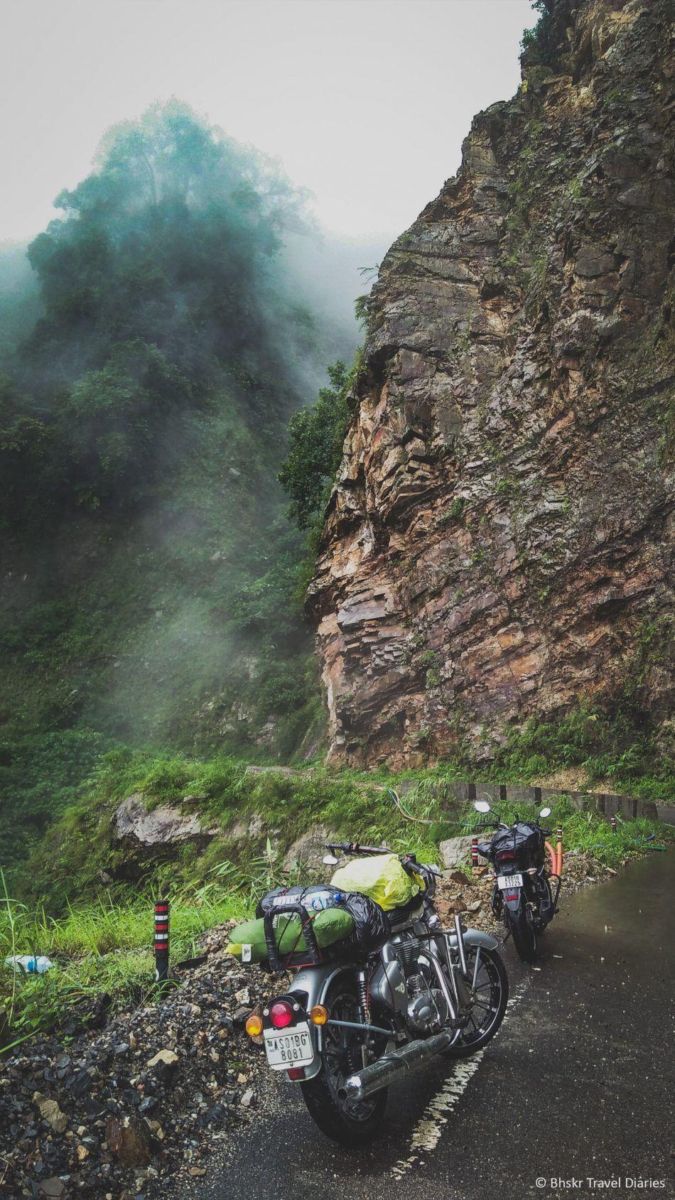 950x1689 Bikes Travel Hills Fog 4k Ultra HD Mobile Wallpaper HD Wallpaper For Mobile