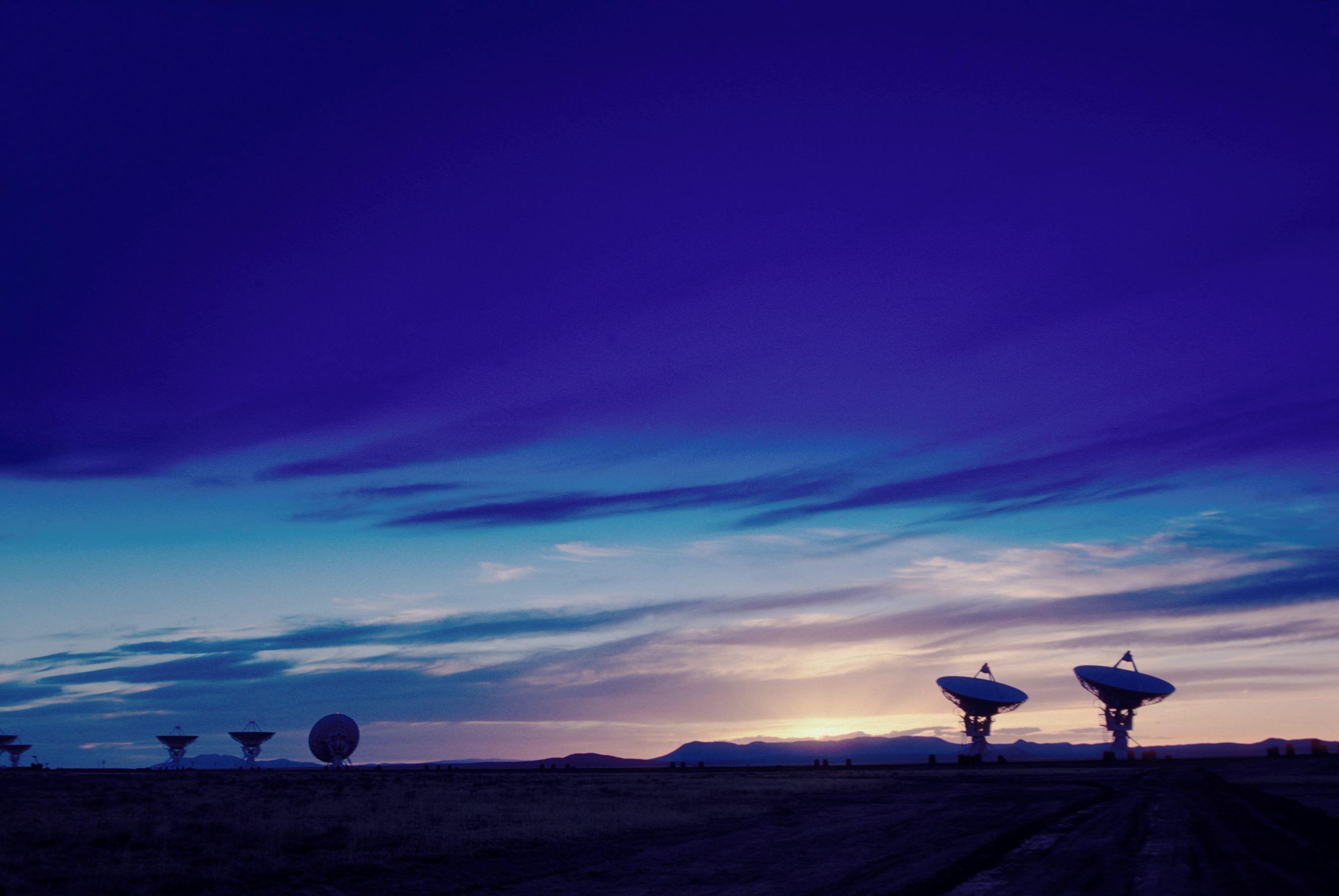 2688x1799 Radio Telescopes Wallpaperx1799