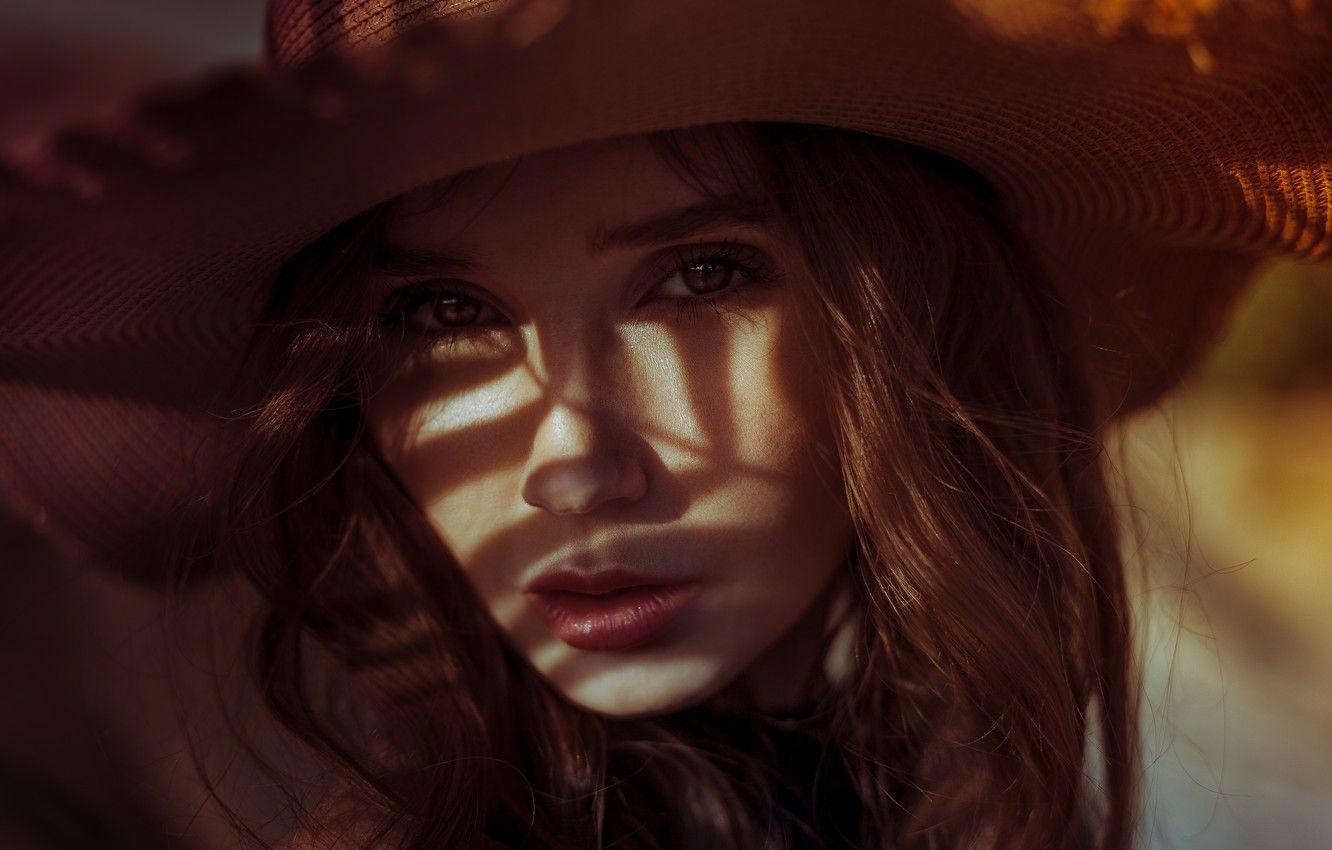 1332x850 Wallpaper girl, Model, hat, brown eyes, photo, lips, face, brunette, portrait, mouth, close up image for desktop, section девушки