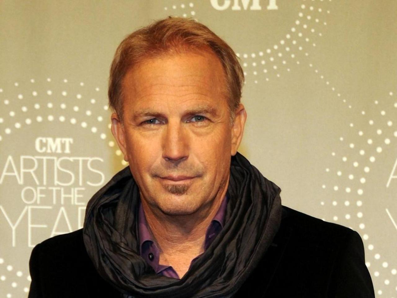 1280x960 Kevin Costner Wallpaper