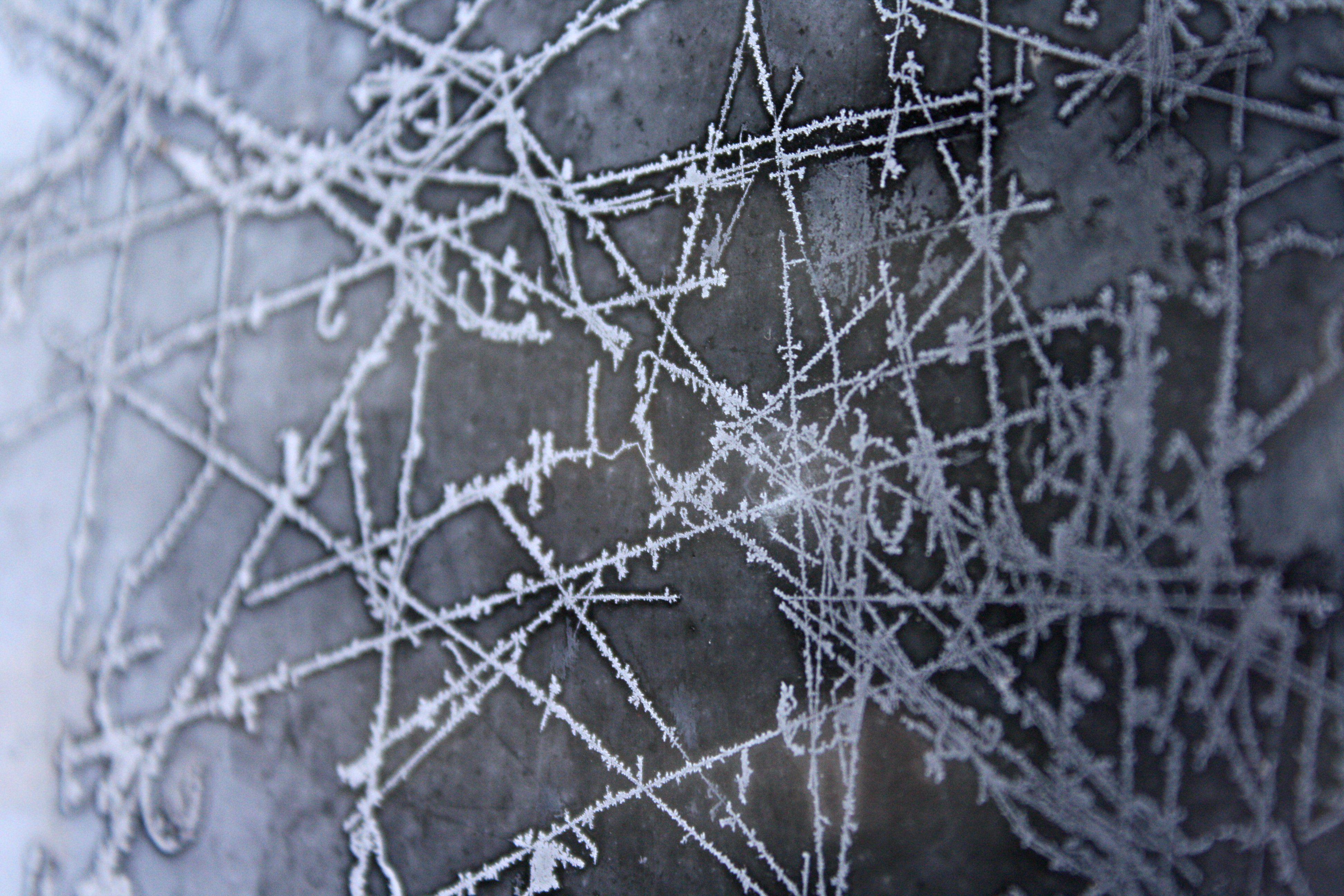 3888x2592 Ice Patterns on Frozen Window Texture Picture. Free Photograph. Photo Public Domain