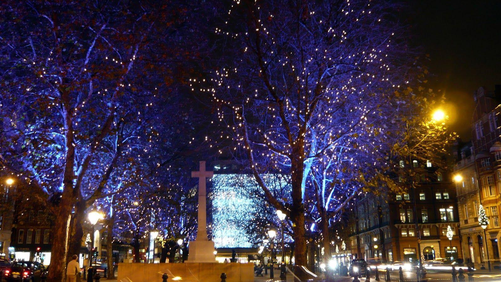 1600x900 London christmas lights .com