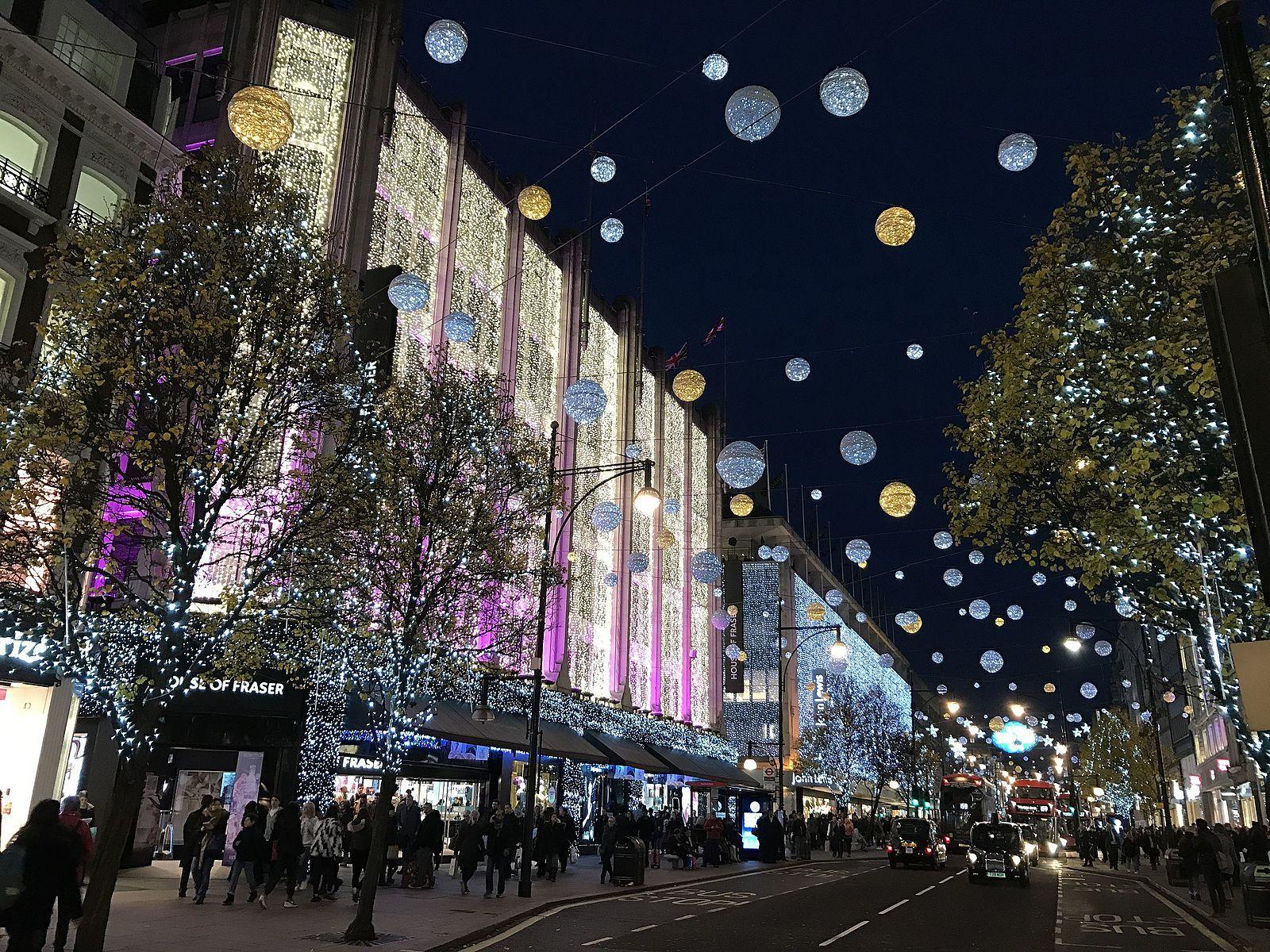 1600x1200 days until Christmas: is London really the best place to experience it?