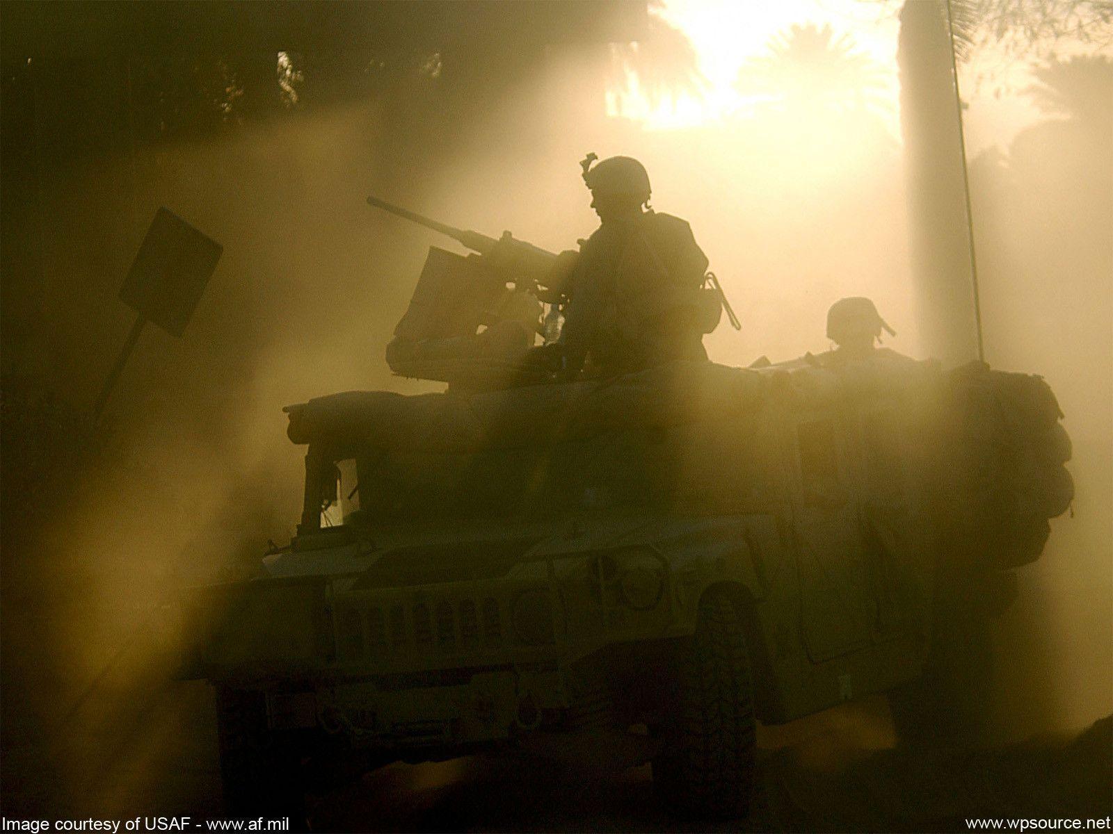 1600x1200 US Military Background