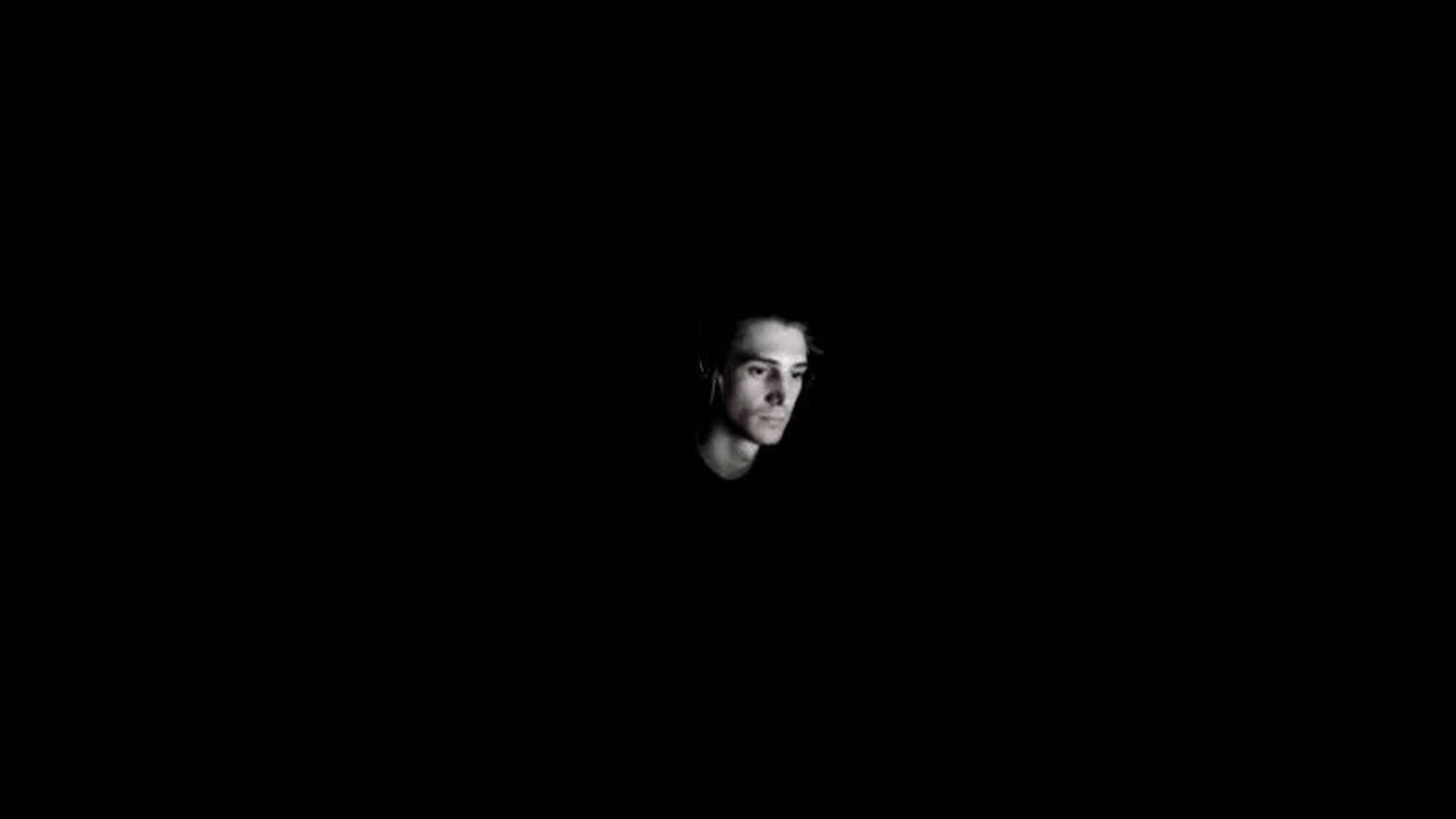 1920x1080 XQcOW Wallpaper