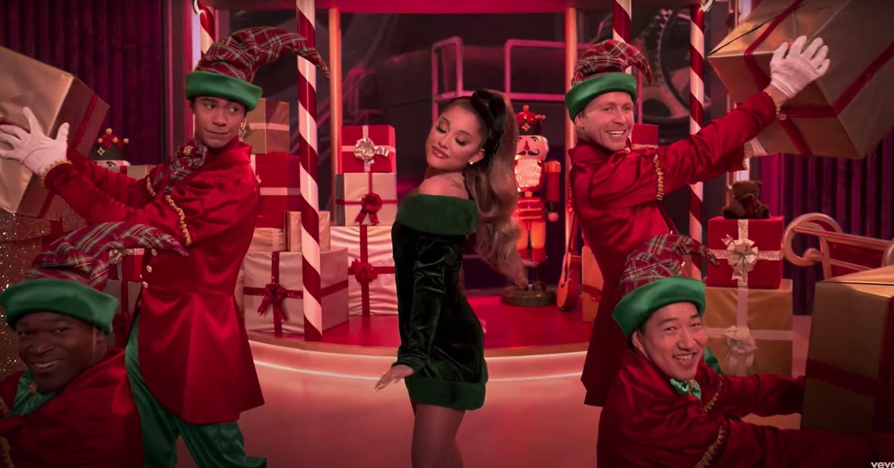 1794x940 Mariah Carey Christmas Outfit Encrypted Tbn0 Gstatic Com Image Q Tbn And9Gct5Aw0U9A0Qktjpbhegqmlutuigzrttcztyrw Usqp Cau