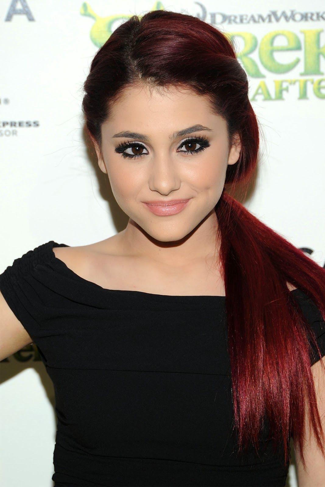 1067x1600 Ariana Grande HD Wallpaper