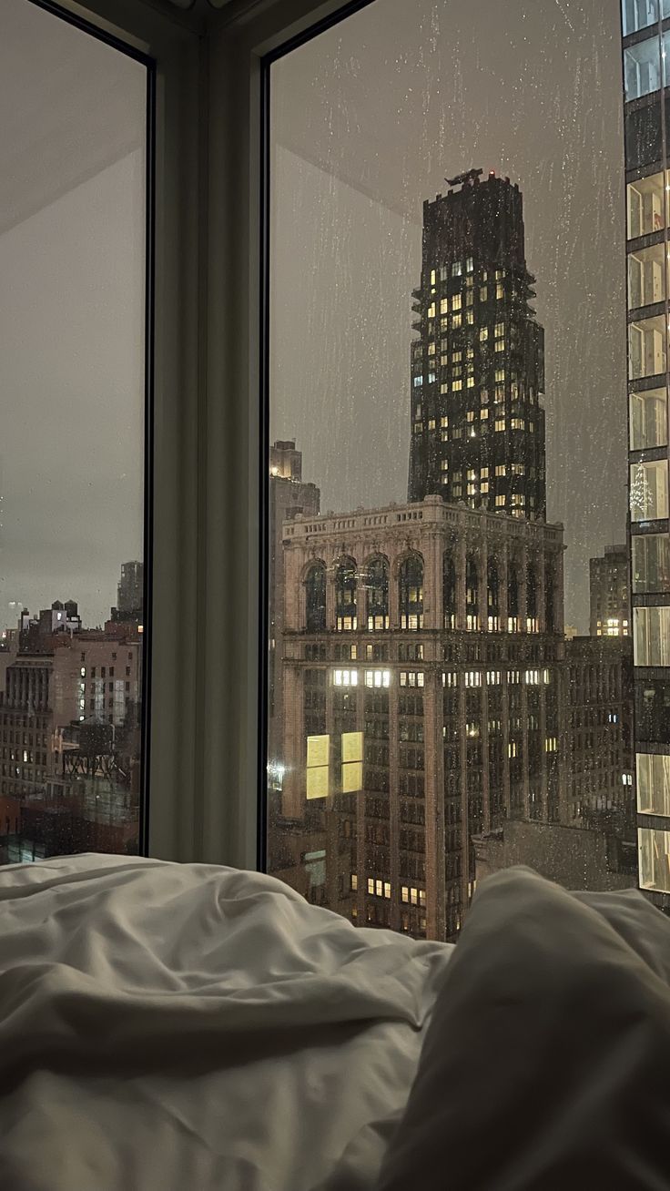 736x1308 nyc