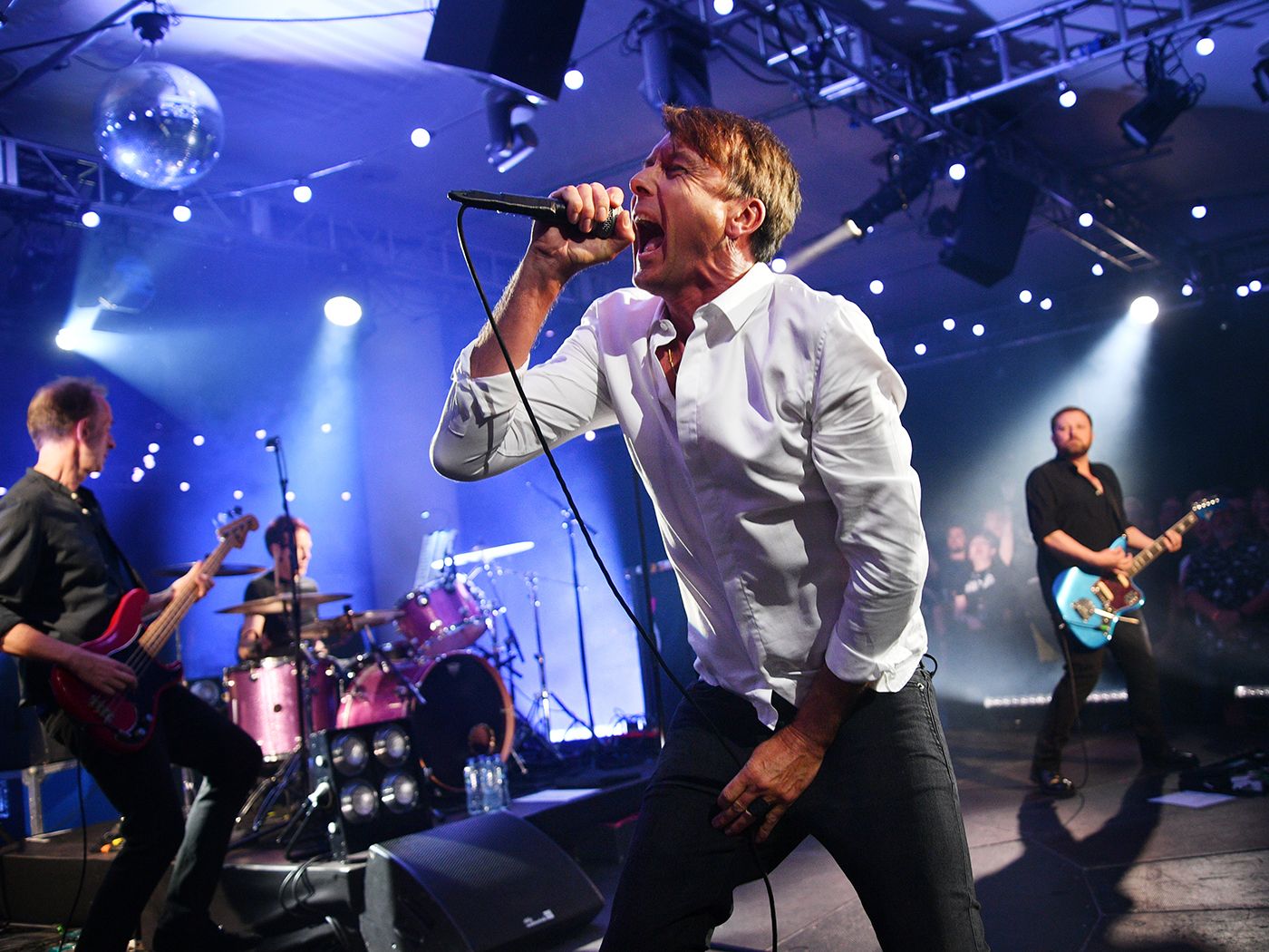 1400x1050 Suede live at the Southbank Centre review: a band embracing the future