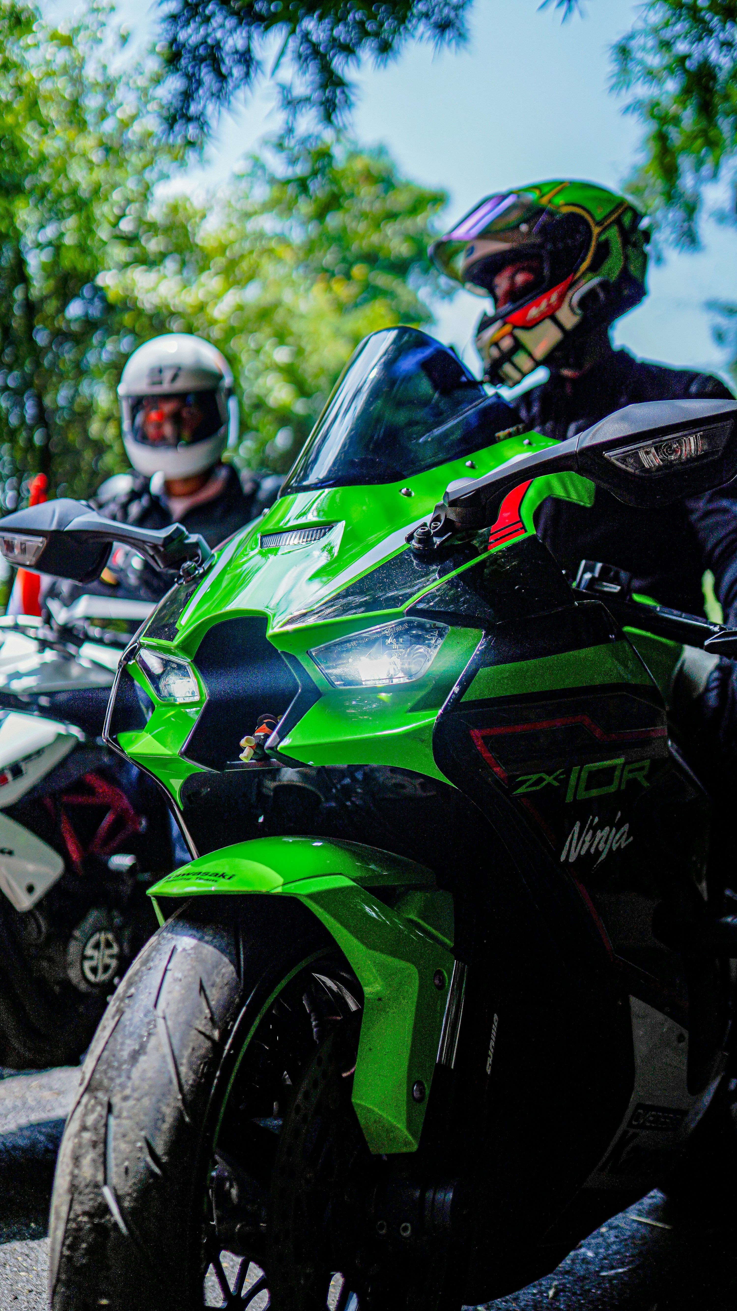 3000x5332 Kawasaki Zx10r Picture. Download Free Image